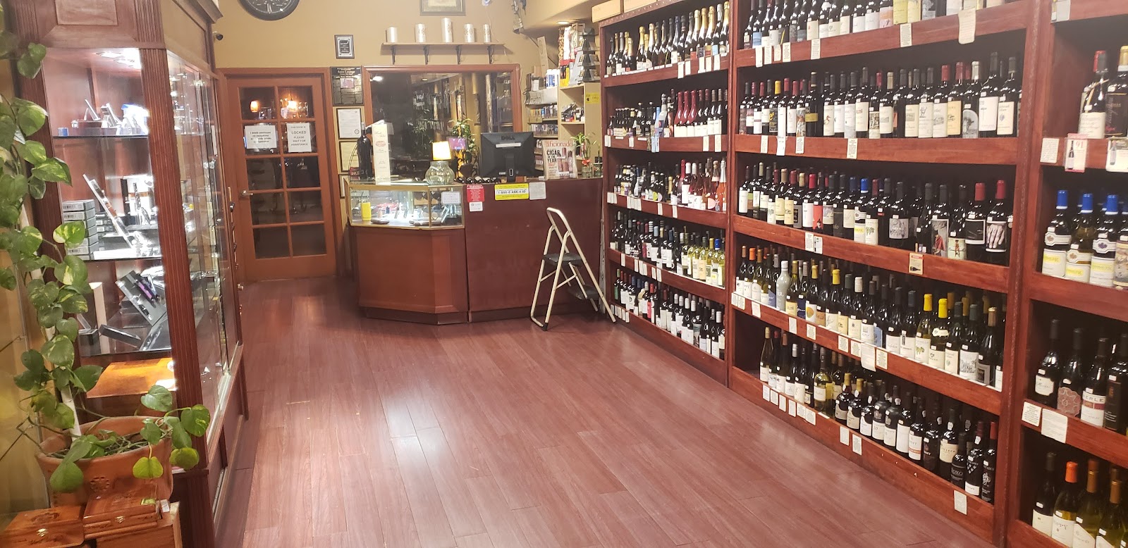 Fame Cigars and Wine photo 5