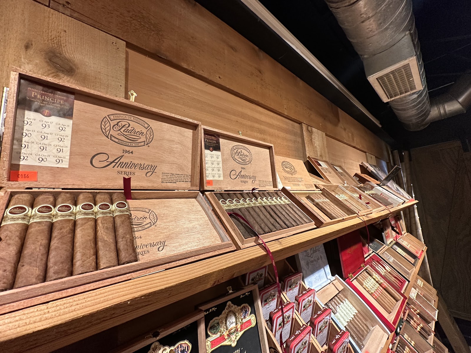 Family Cigar Shop photo 2