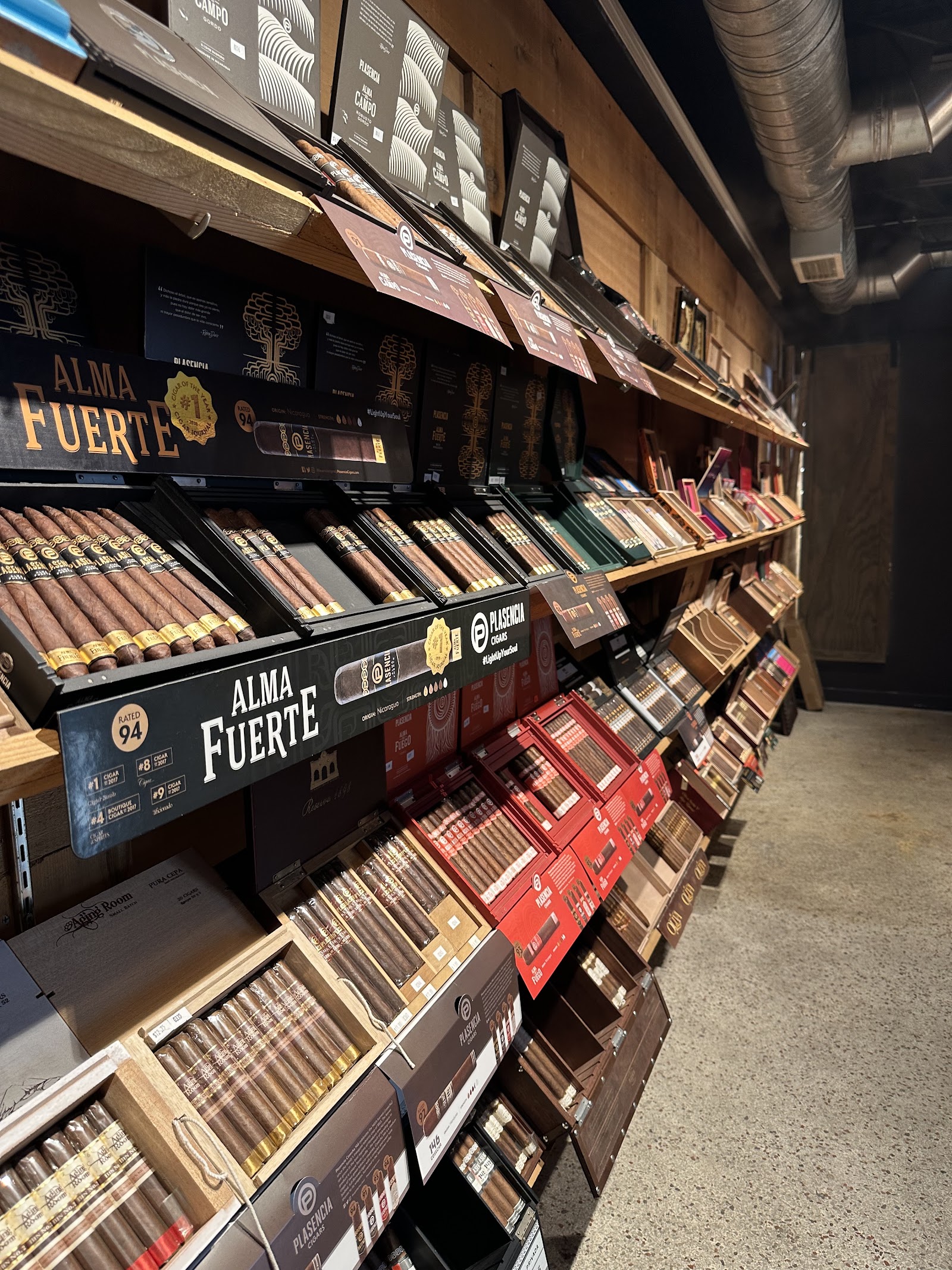 Family Cigar Shop photo 3