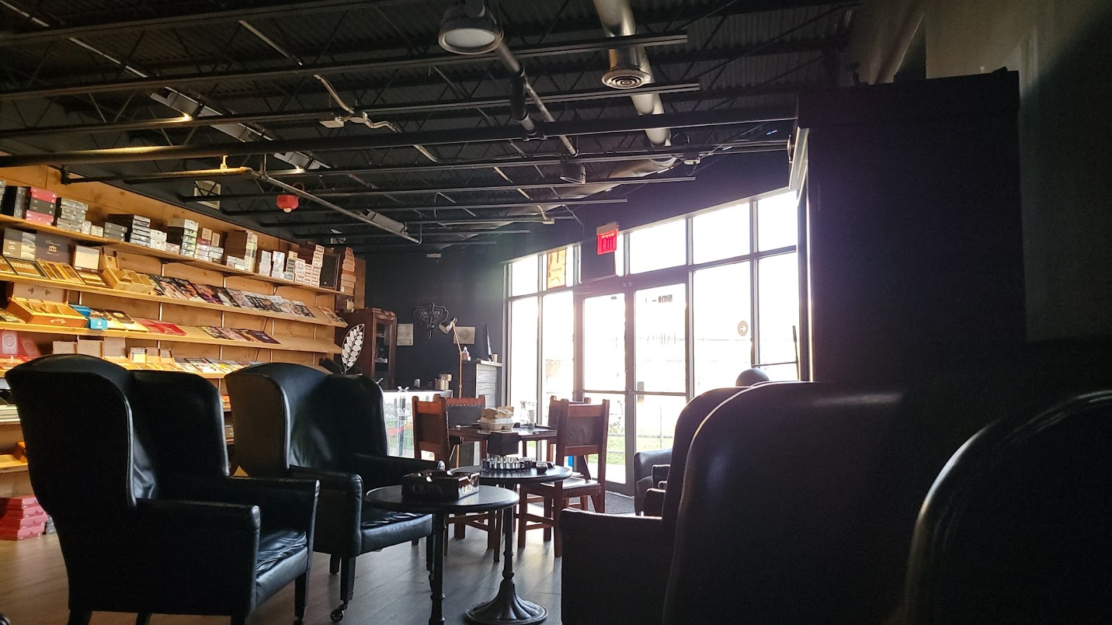 Family Cigar Shop photo 10