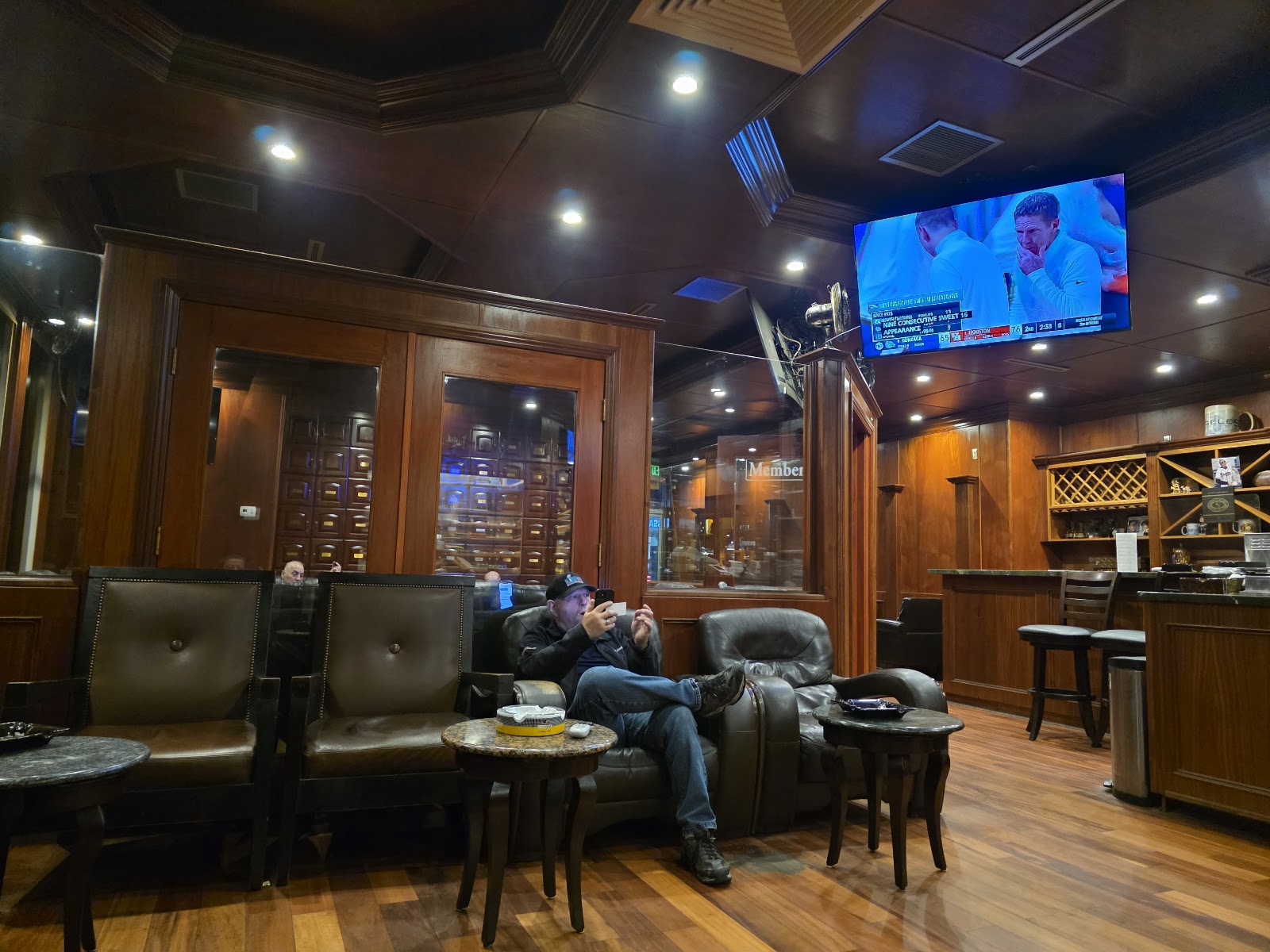 Fat Stogies Cigar Lounge photo 3