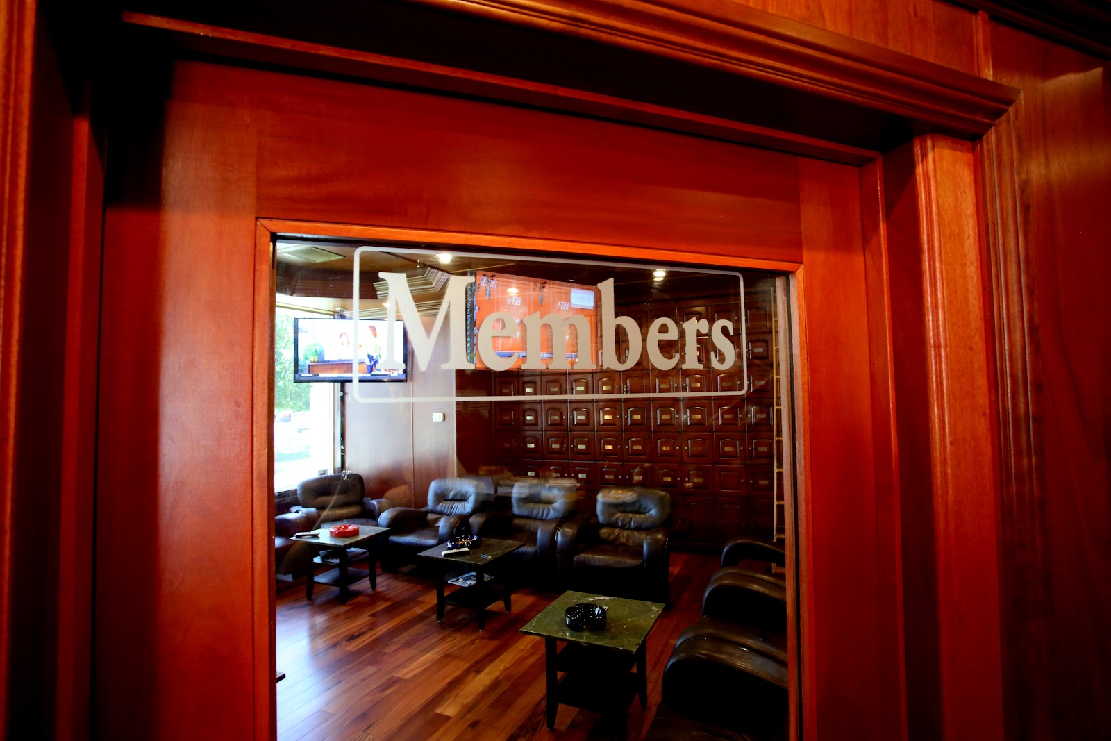 Fat Stogies Cigar Lounge photo 6