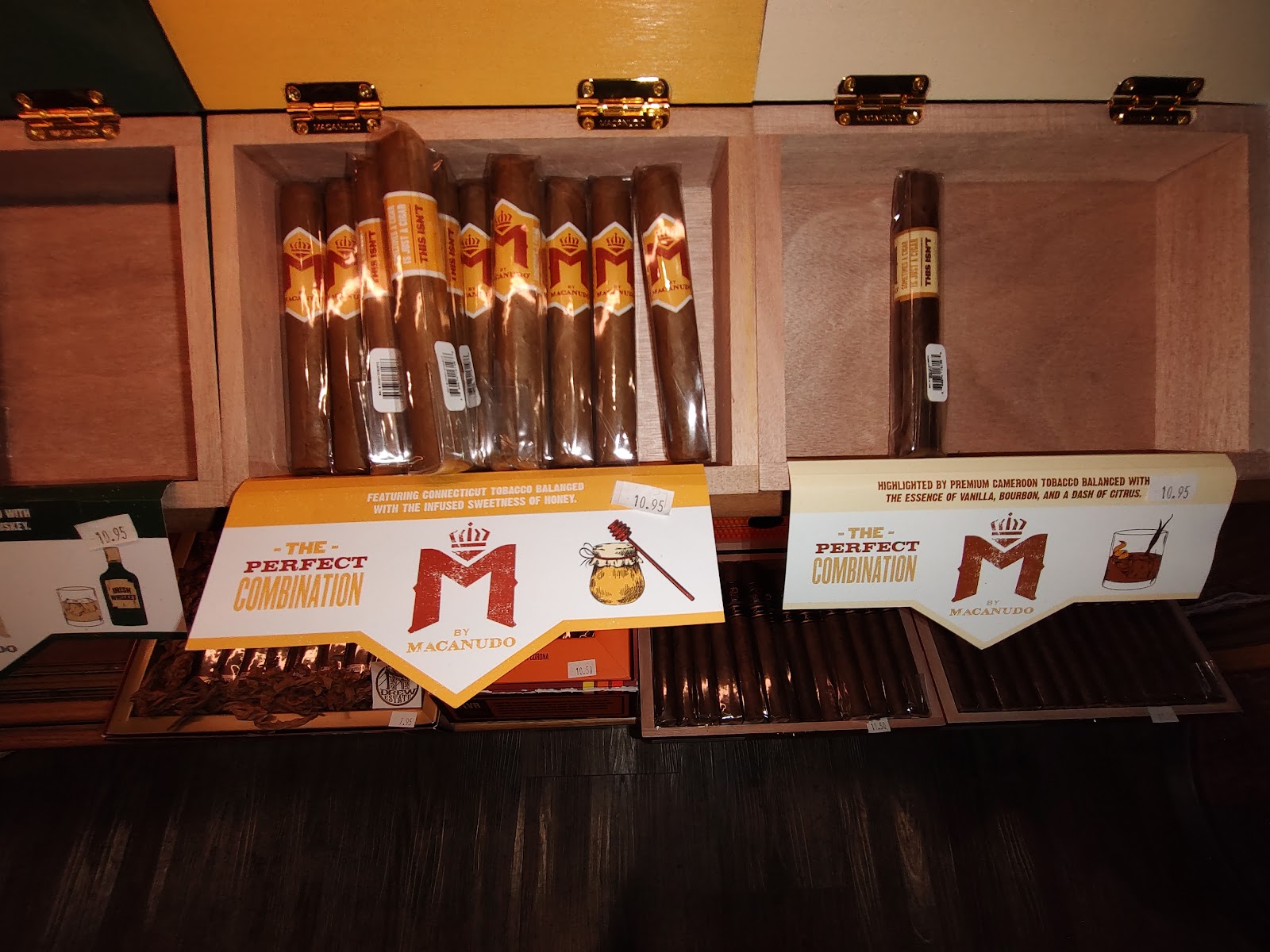 FatAsh Cigar Lounge photo 6