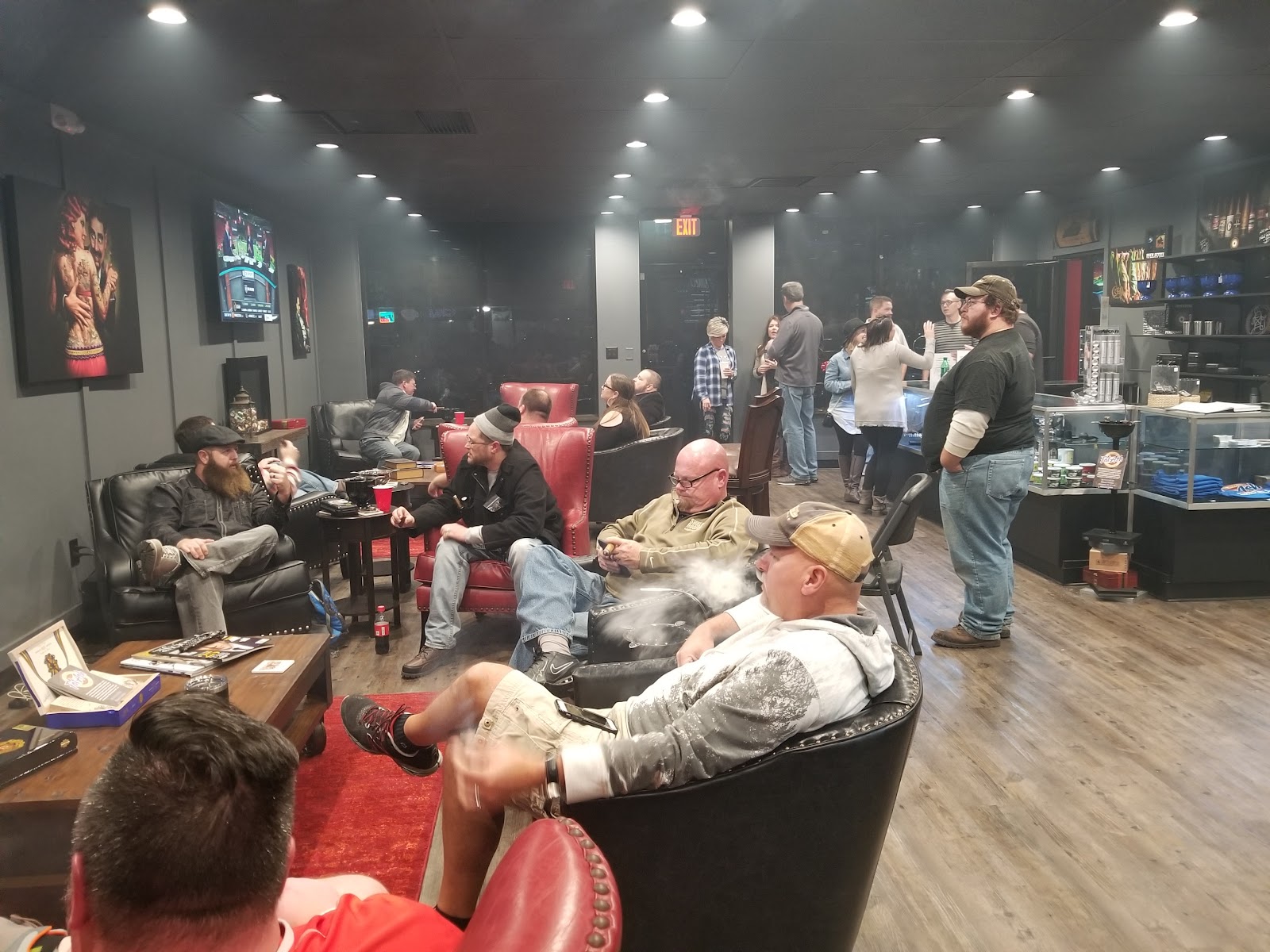 FatAsh Cigar Lounge photo 10