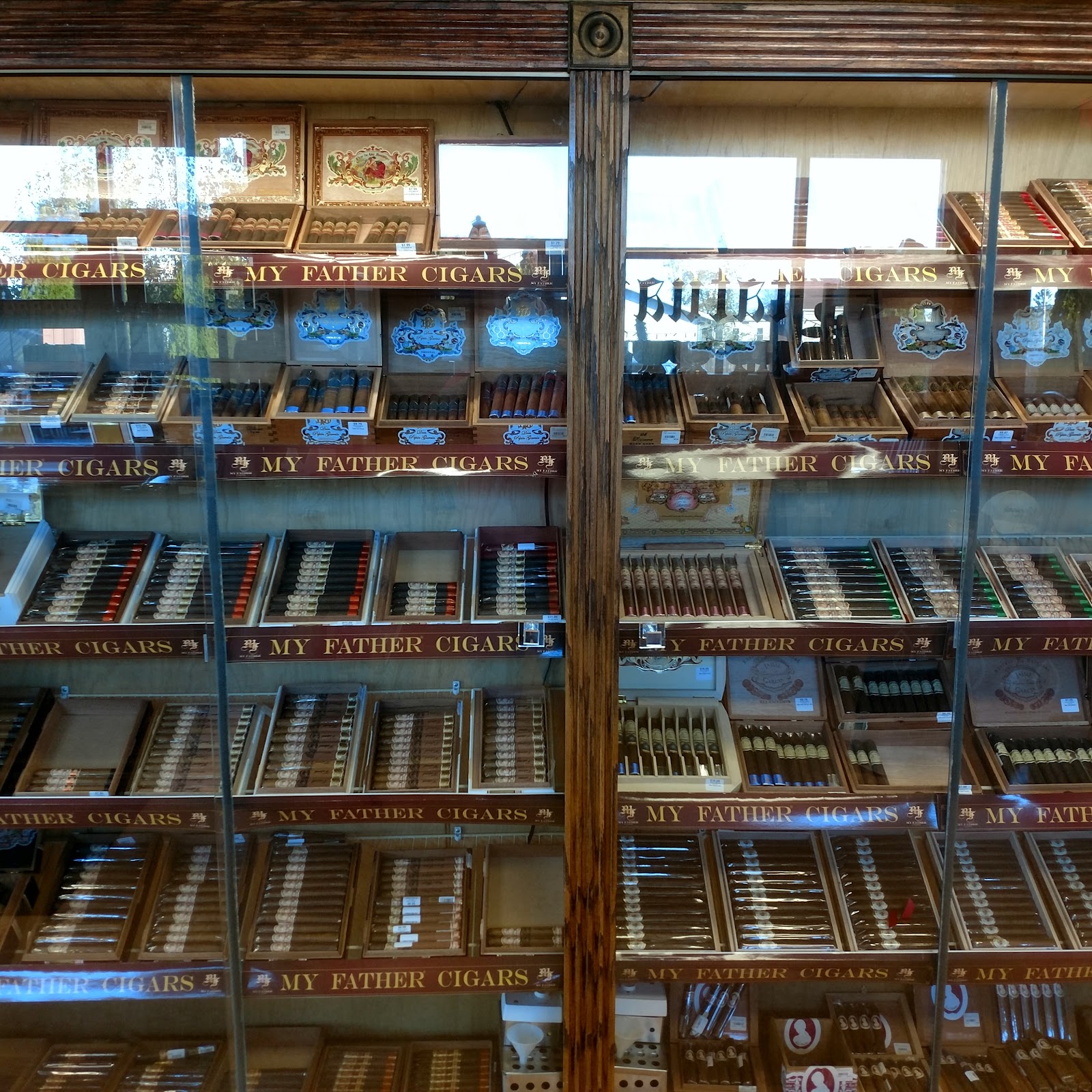 Federal Cigar - Epping, NH photo 3
