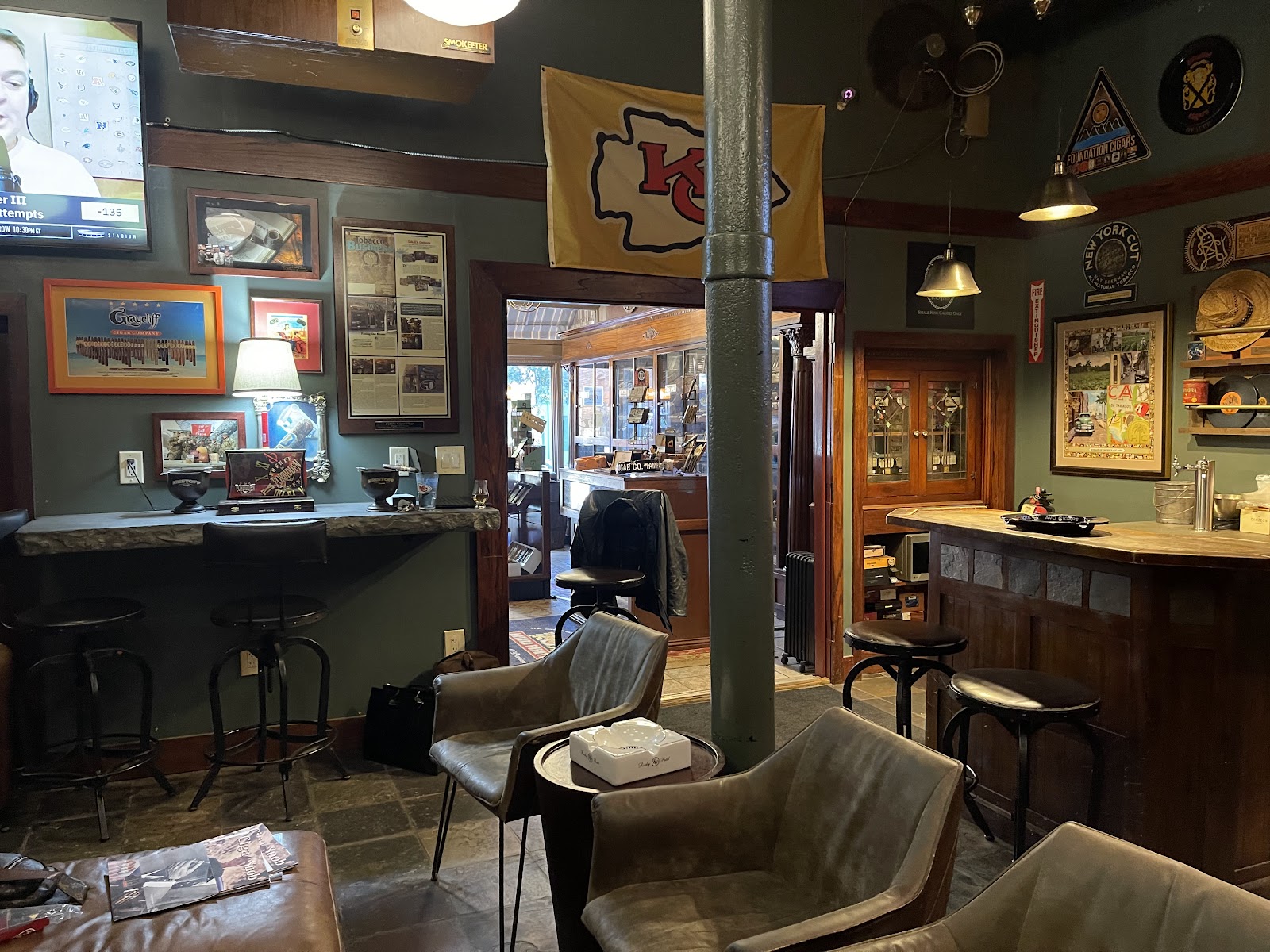 Fidel's Cigar Shop photo 9