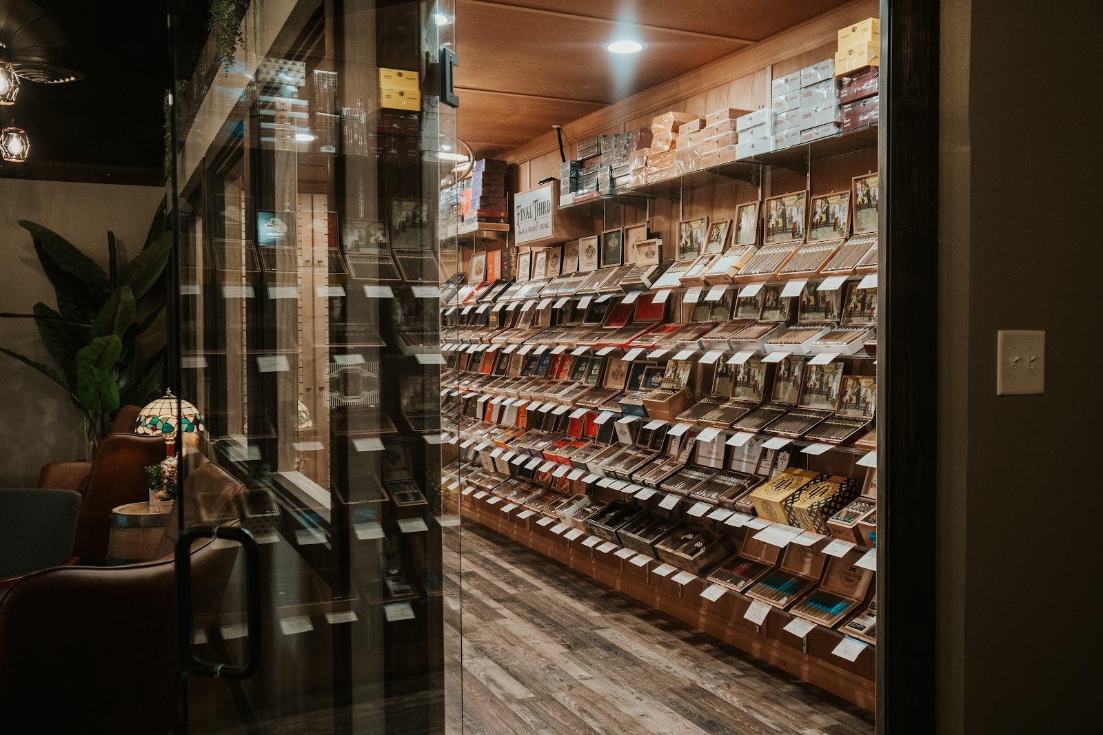 Final Third Cigar & Whiskey Lounge photo 5