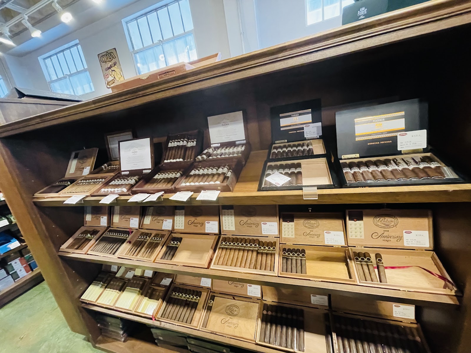 Finck Cigar Co. - San Antonio, TX (Midtown) photo 2