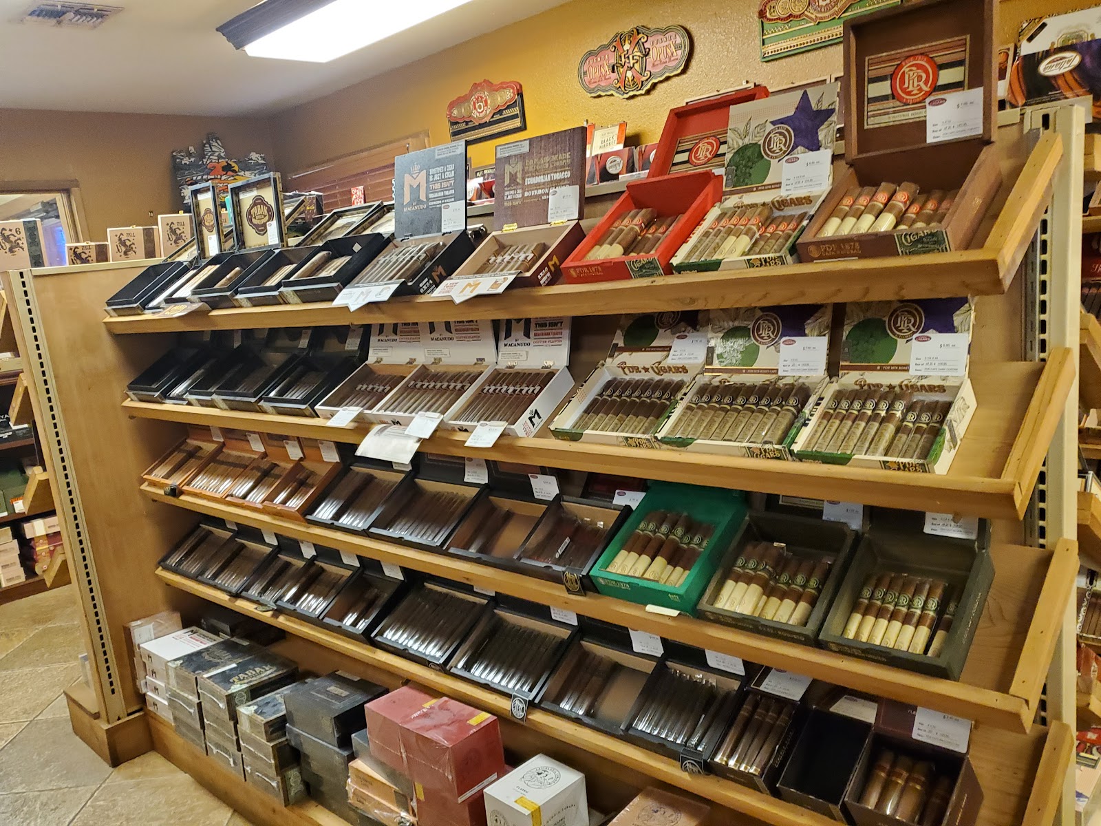 Finck Cigar Company - Central (HQ) photo 2