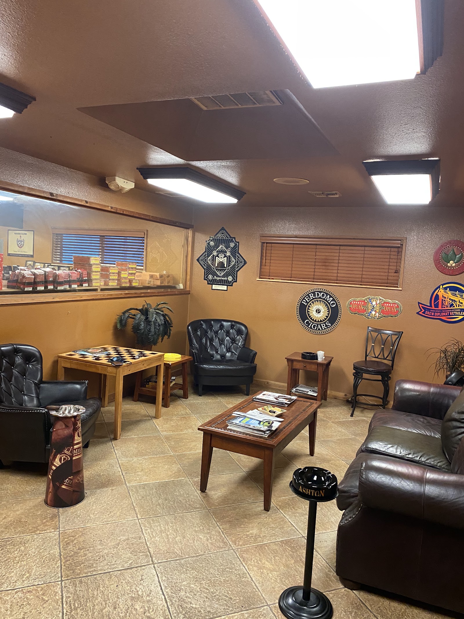 Finck Cigar Company - Central (HQ) photo 3