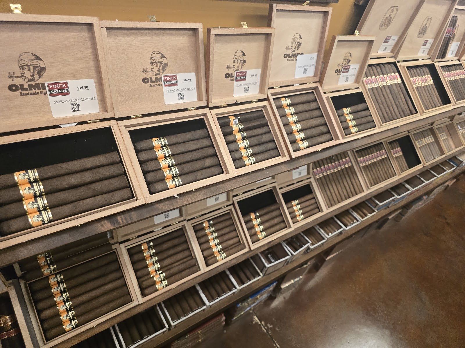 Finck Cigars - Helotes, TX (Northwest) photo 9