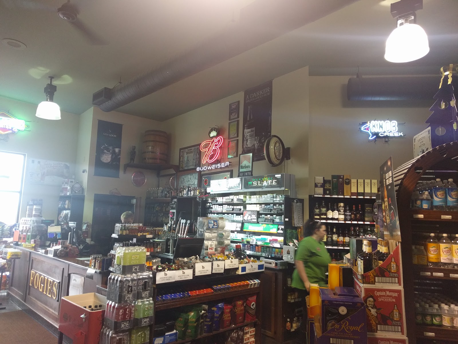 Fogies Liquor Gallery photo 2