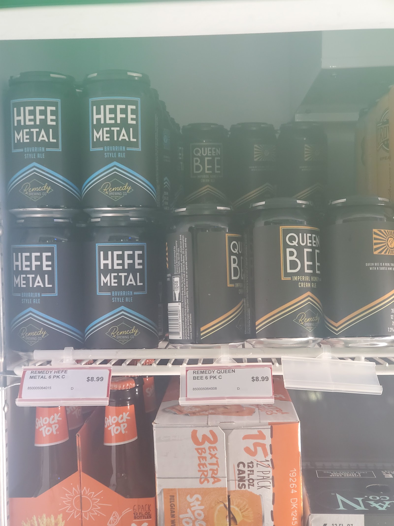 Fogies Liquor Gallery photo 8