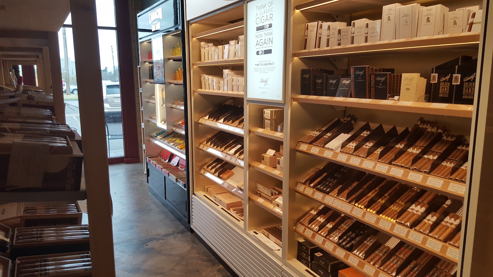 Fogue & Bates Cigar Warehouse photo 5