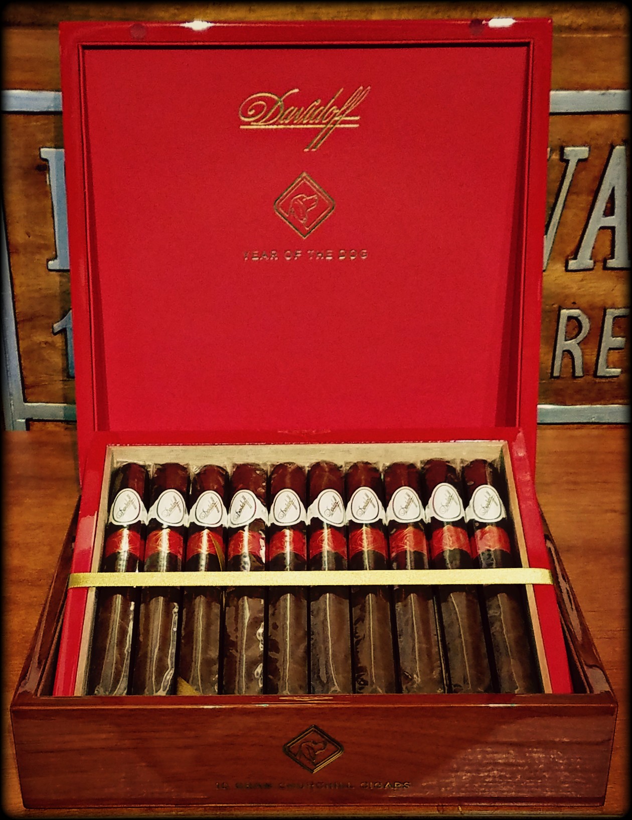 Fogue & Bates Cigar Warehouse photo 6