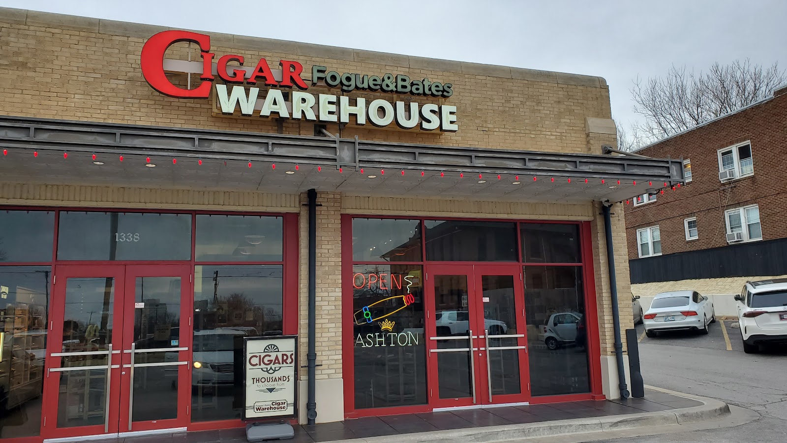 Fogue & Bates Cigar Warehouse photo 10