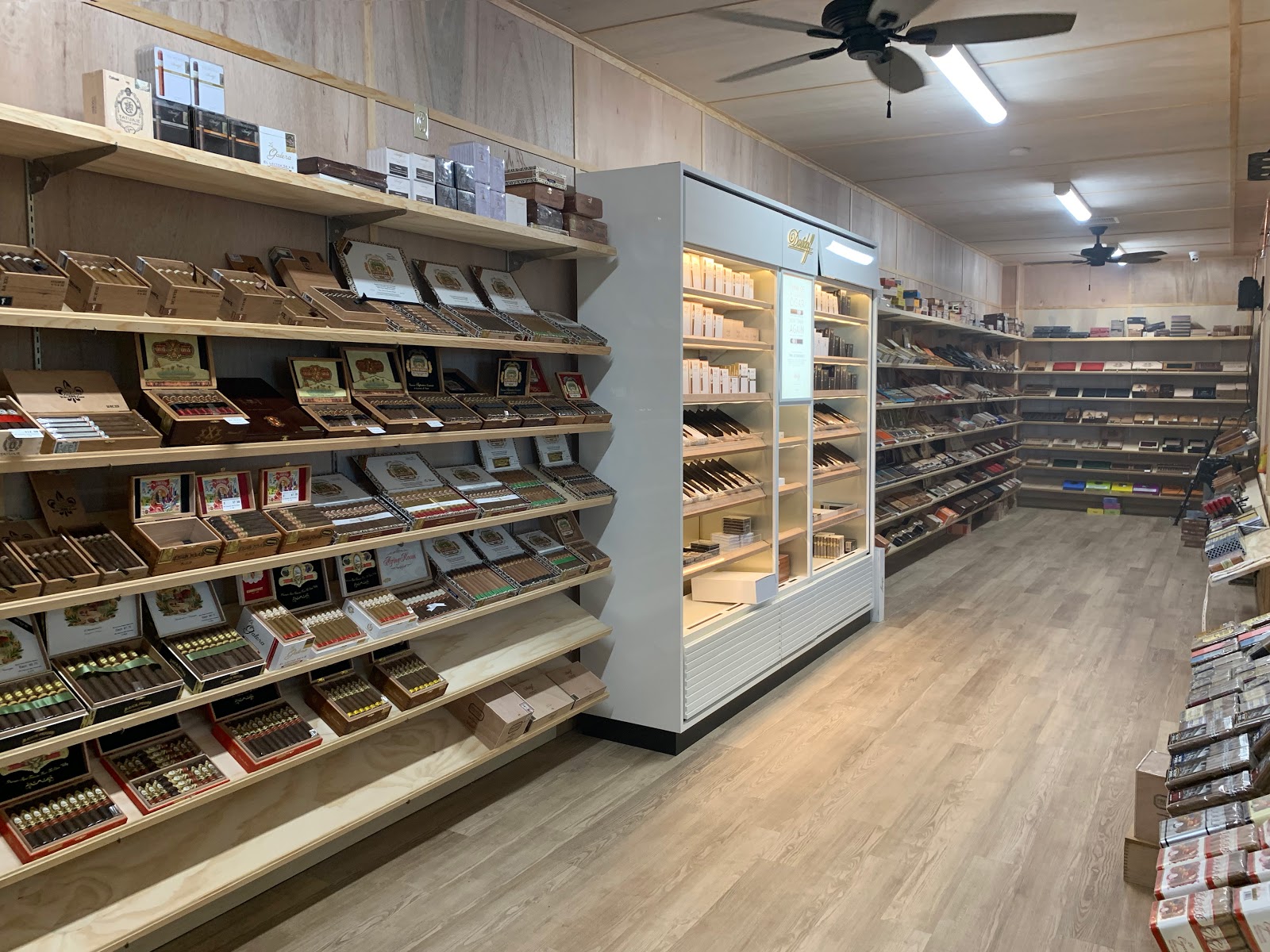 Fogue & Bates Tobacco (HQ) photo 2