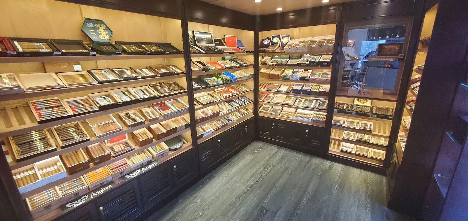 Four9 Cigars photo 6