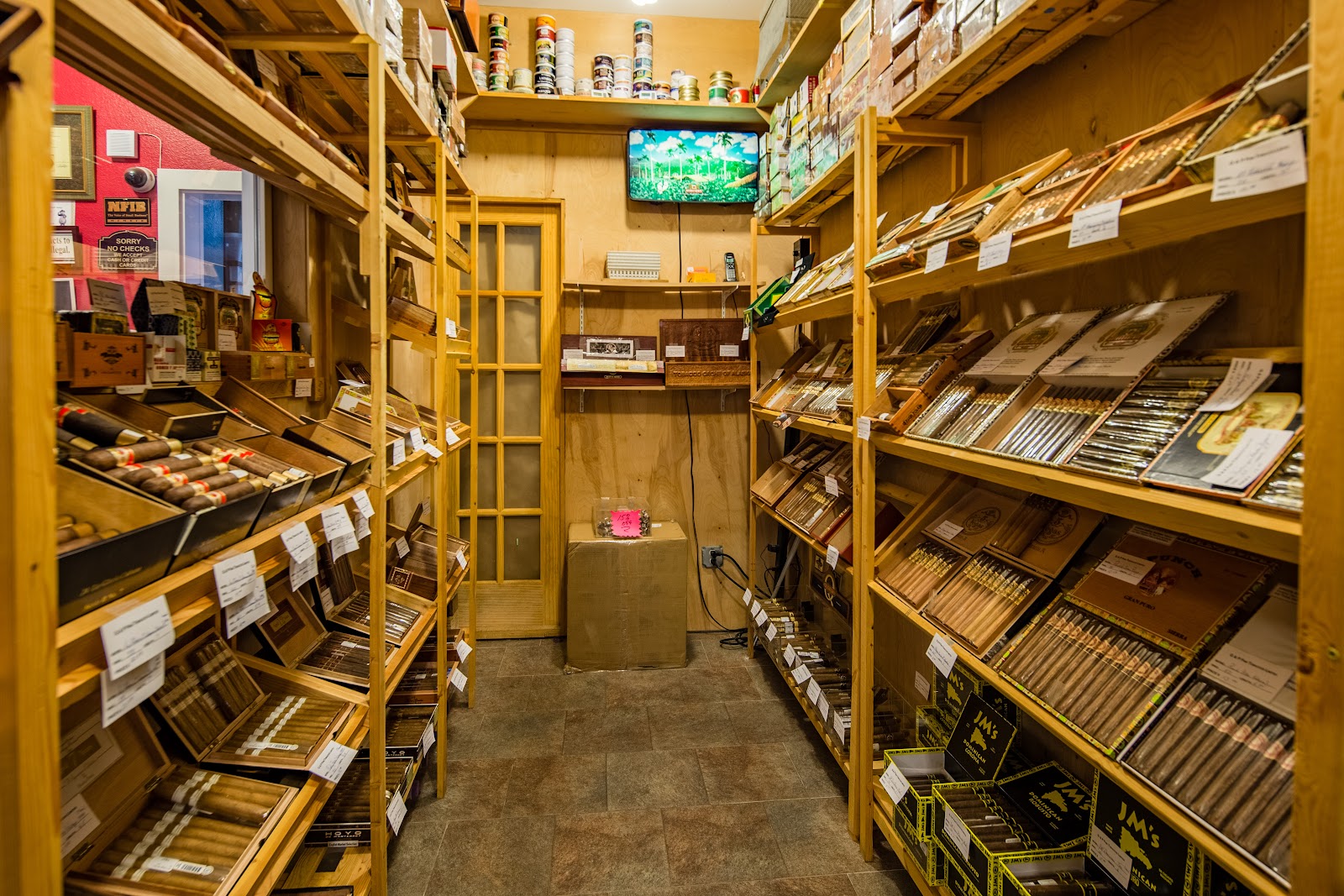 G & P Fine Tobaccos Limited photo 6