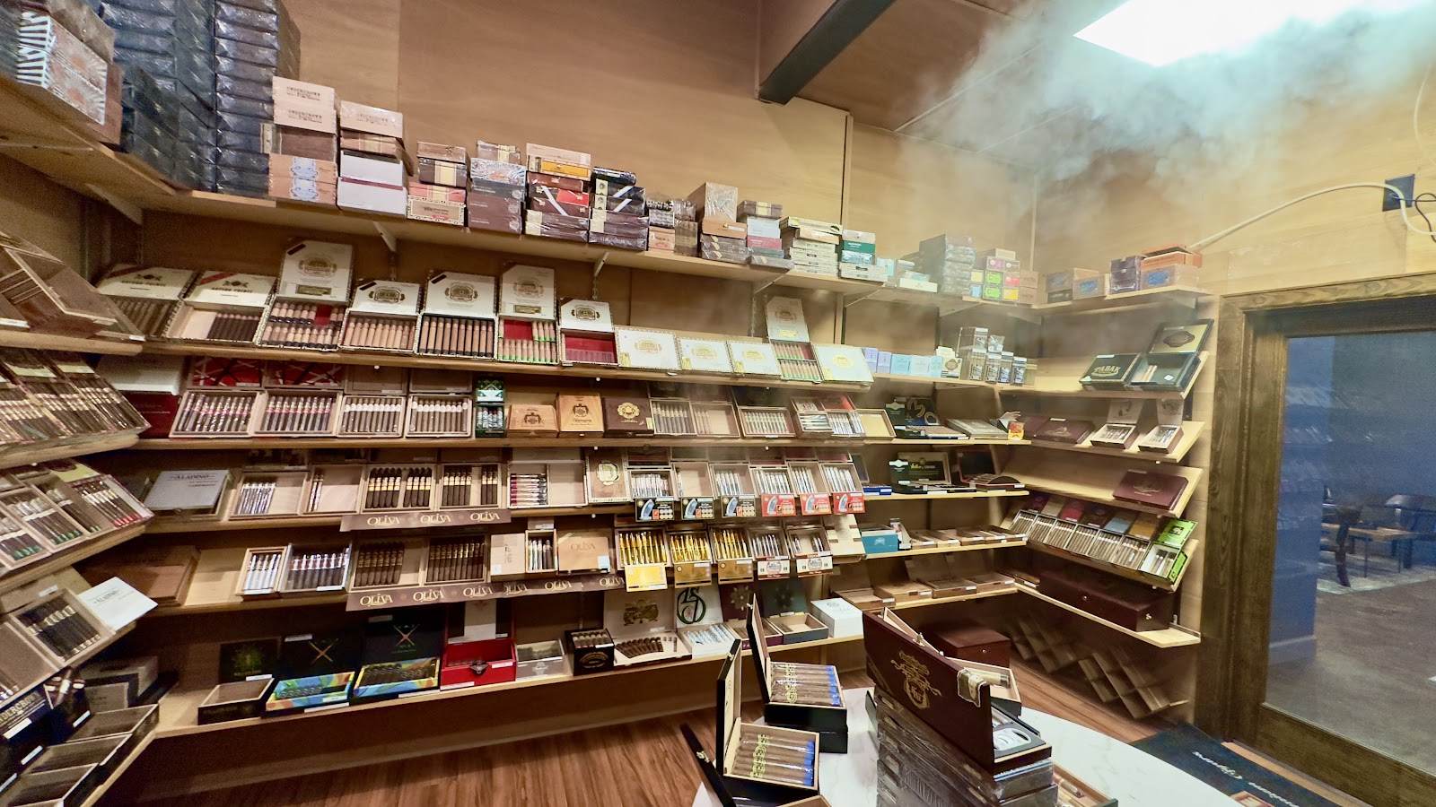 Galveston Island Cigar Lounge photo 6