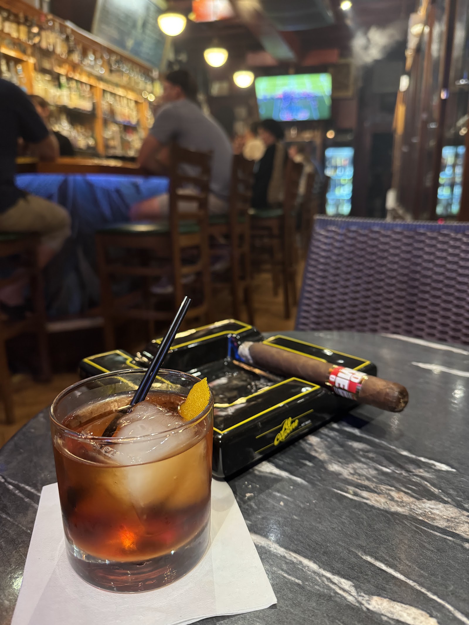 Macabi Cigar Bar photo 7