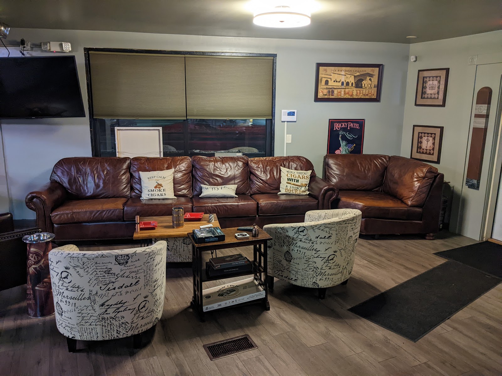 Grumpy's Cigars and Lounge photo 7
