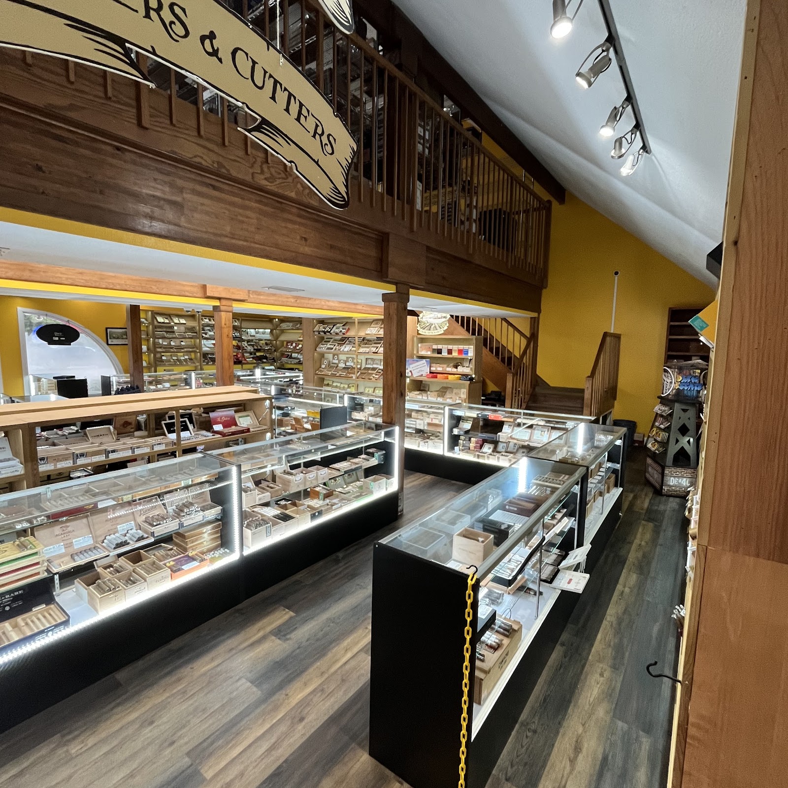 Habana Port Cigar Merchants - Baton Rouge, LA photo 2