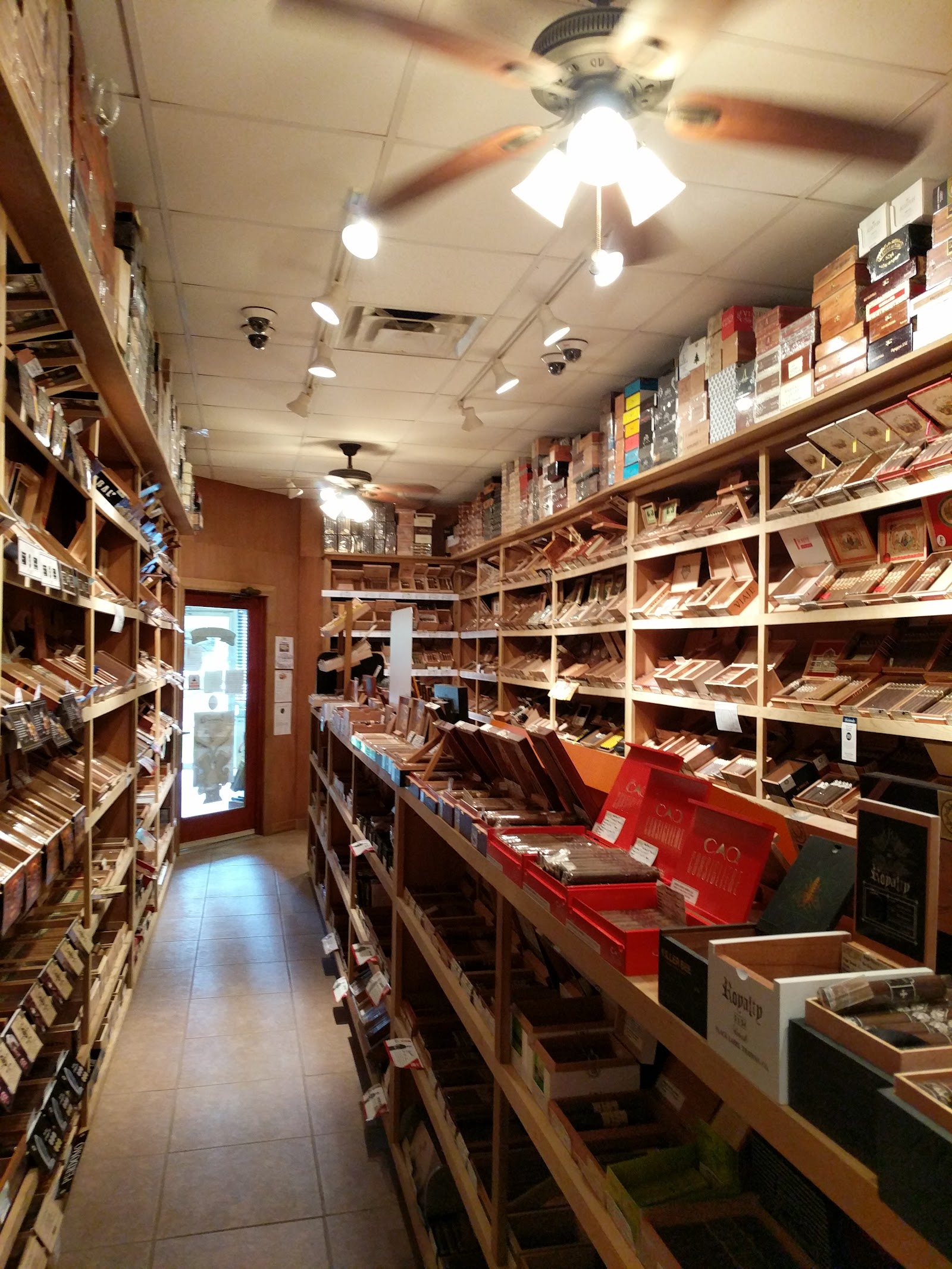 Habana Port Cigar Merchants - Baton Rouge, LA photo 3
