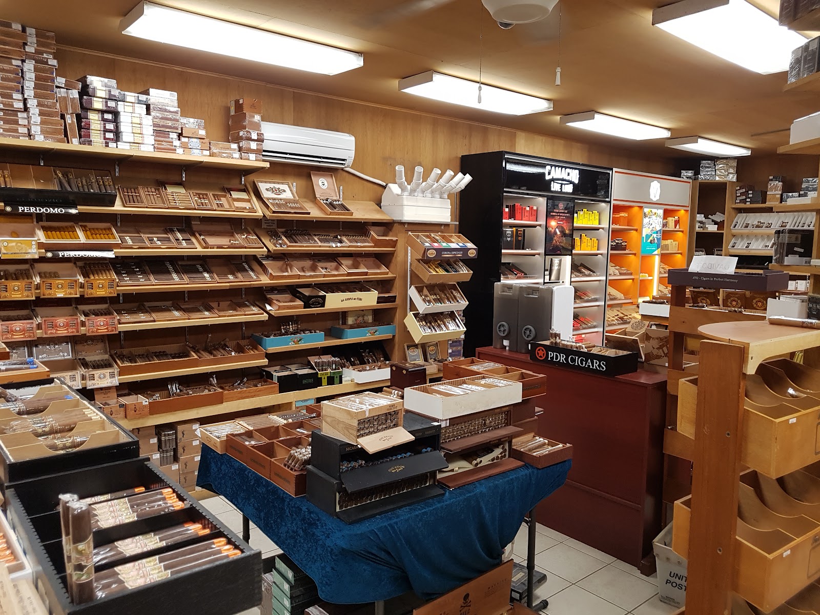 Habana Premium Cigar Shoppe photo 8