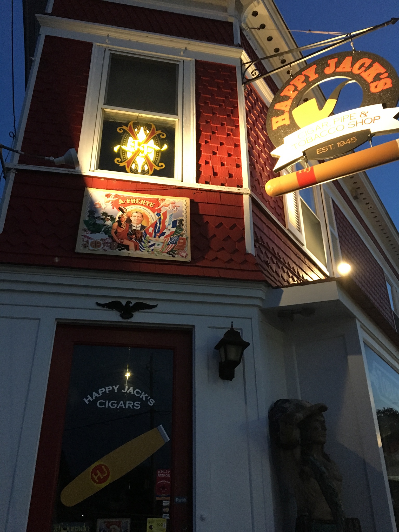 Happy Jacks Pipe & Tobacco photo 5