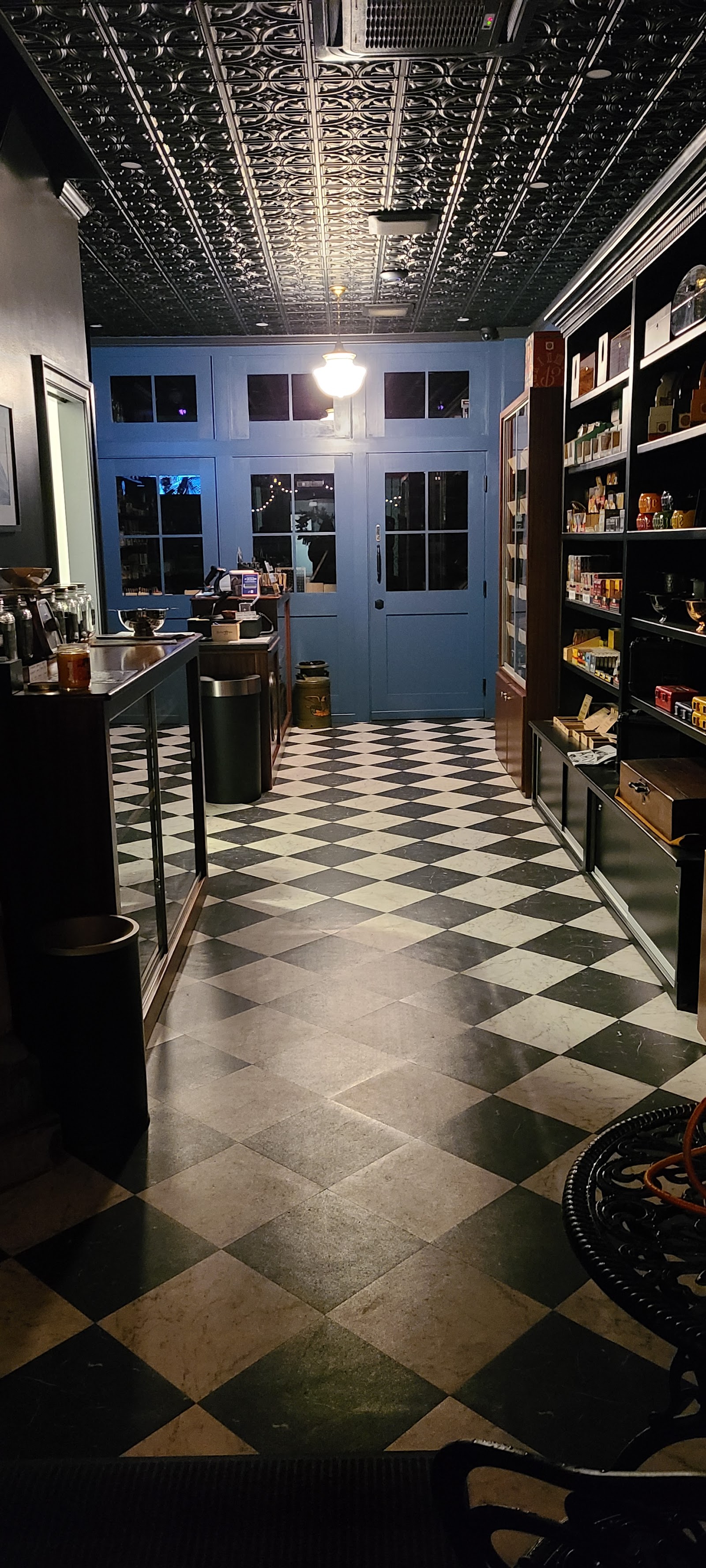 Harry's Smoke Shop photo 3
