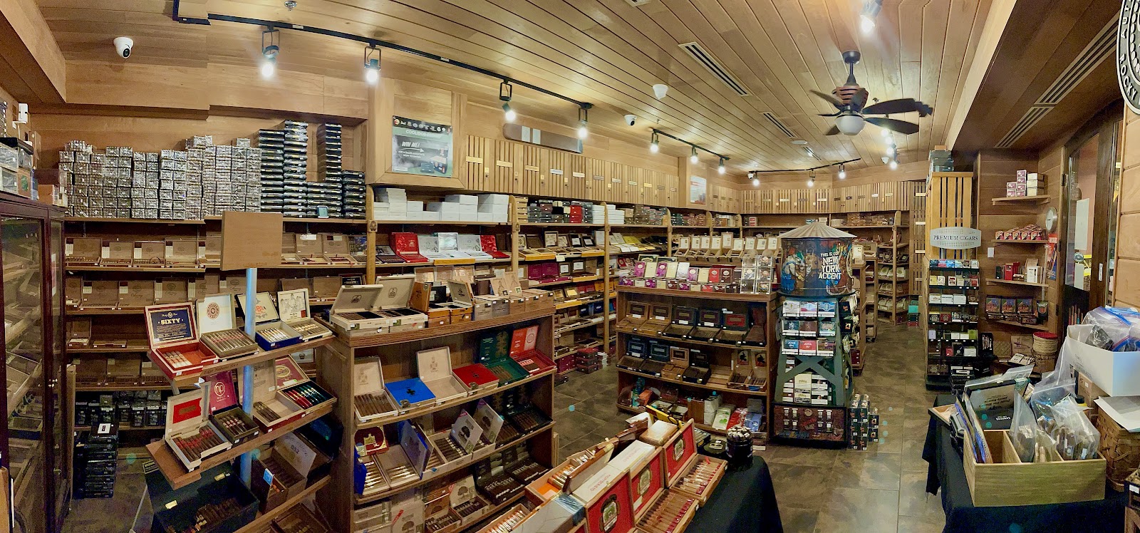 Havana Cigar Bar LLC photo 2