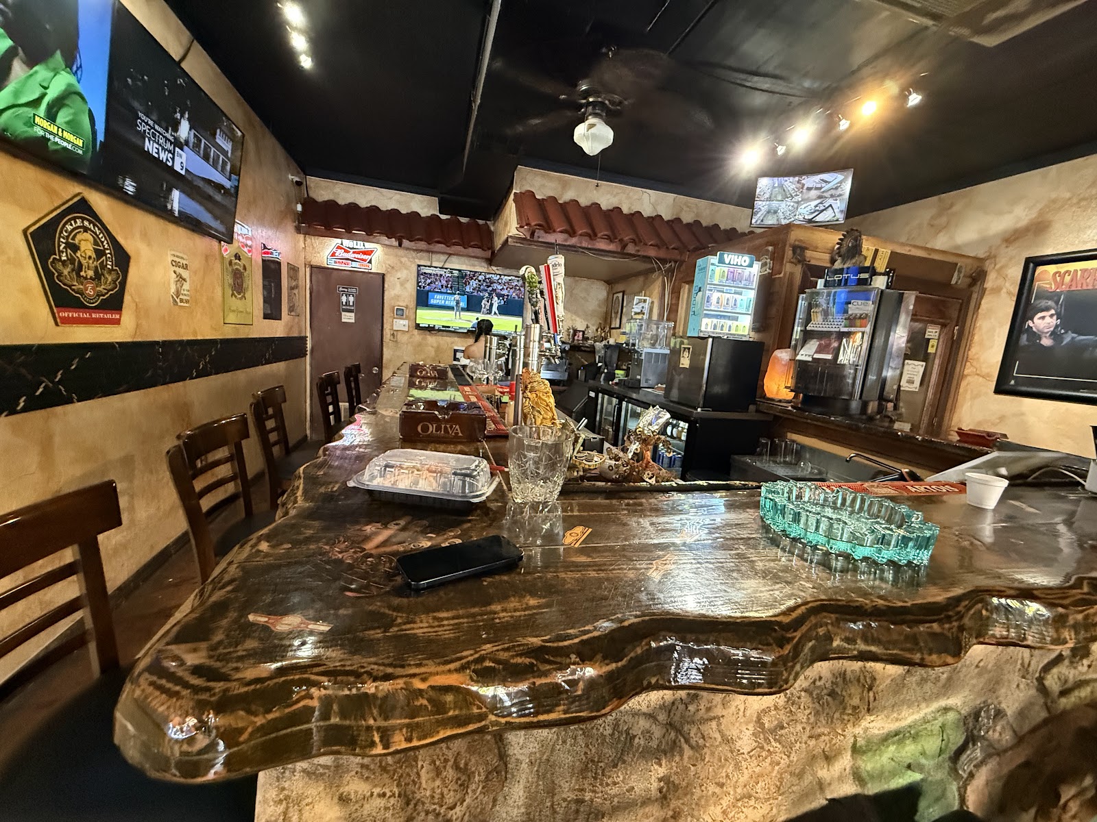 Havana Exclusive Cigars, LLC photo 7