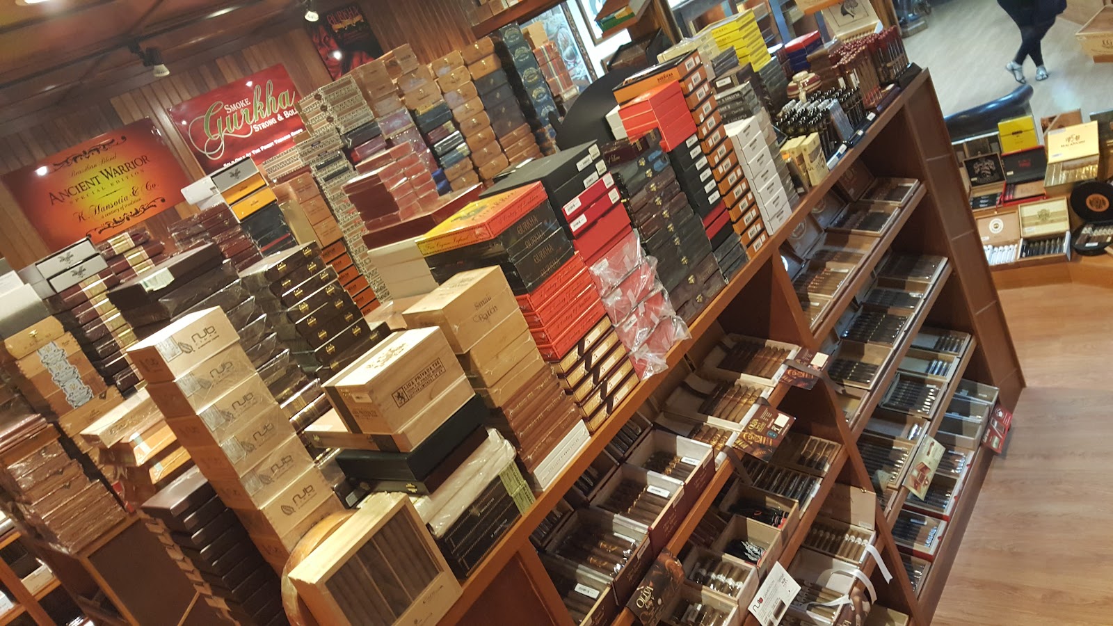 Havana Group Cigar Club photo 7