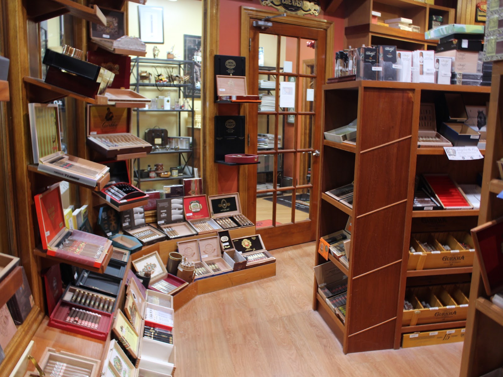 Havana Group Cigar Club photo 9