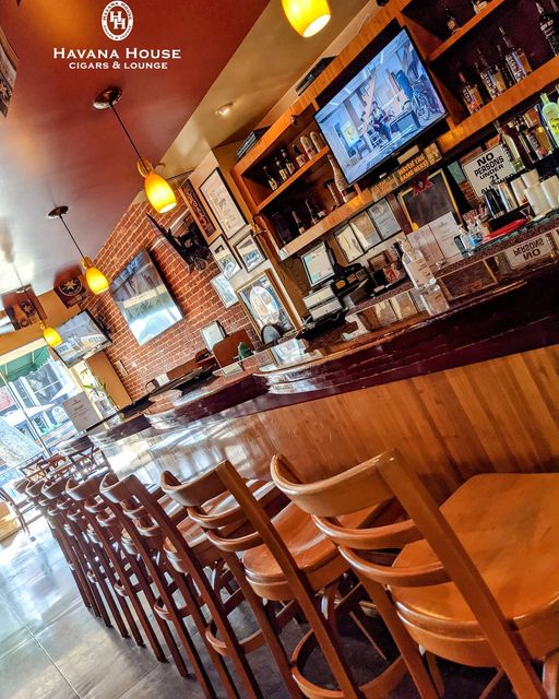 Havana House Cigars & Lounge