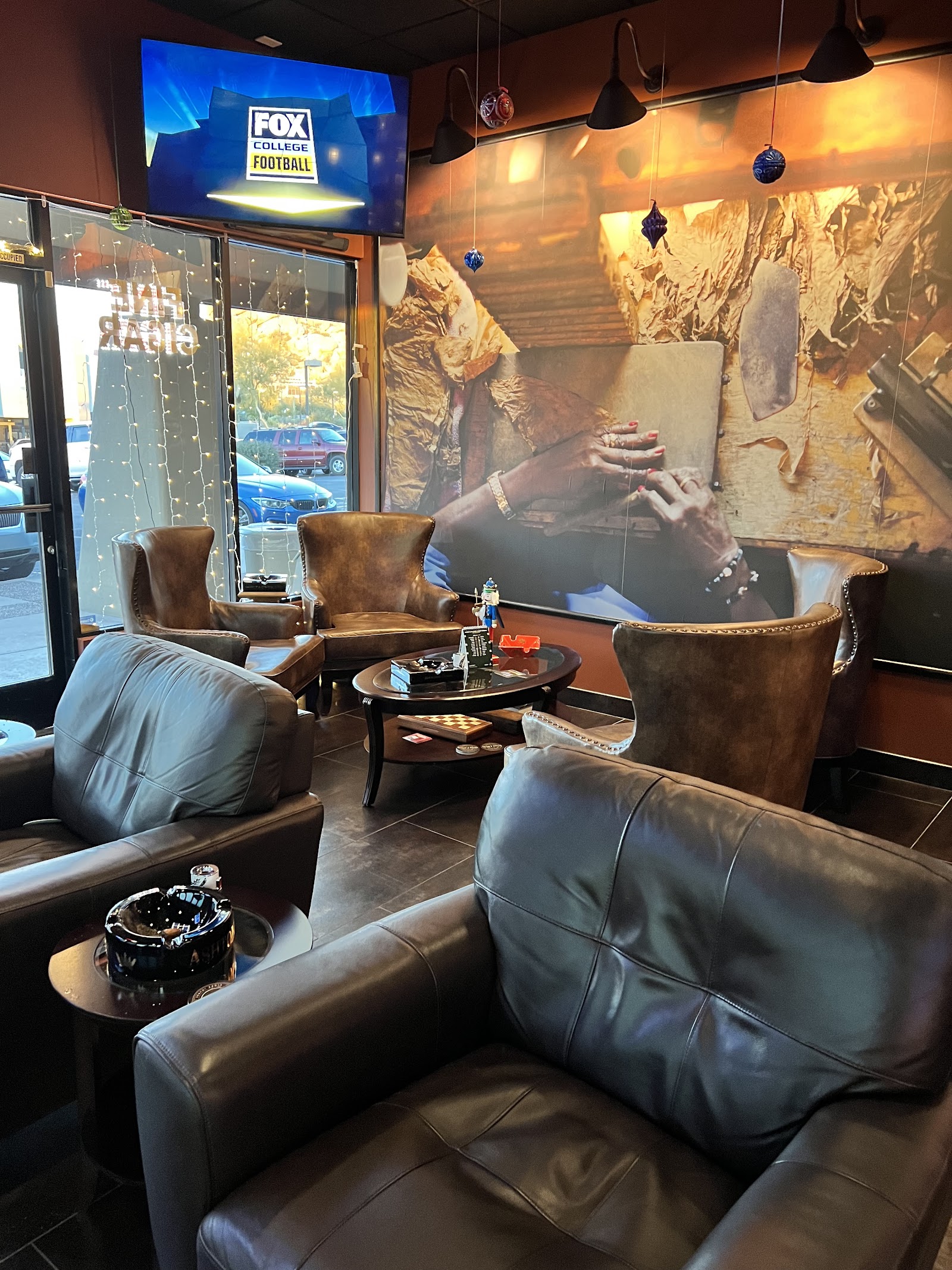 Hecho a Mano Cigar Lounge photo 10