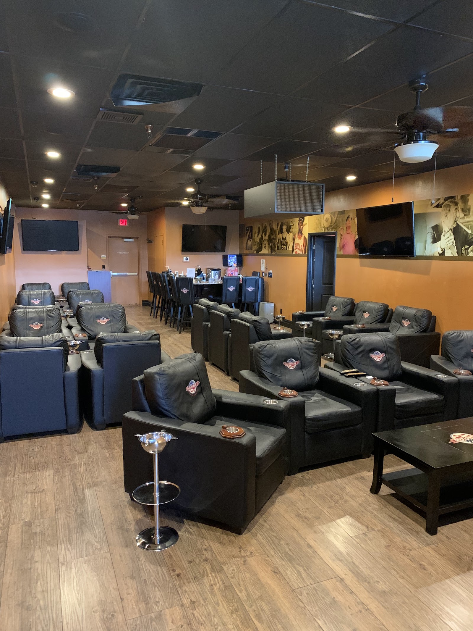 Heritage Premium Cigar Shop photo 5