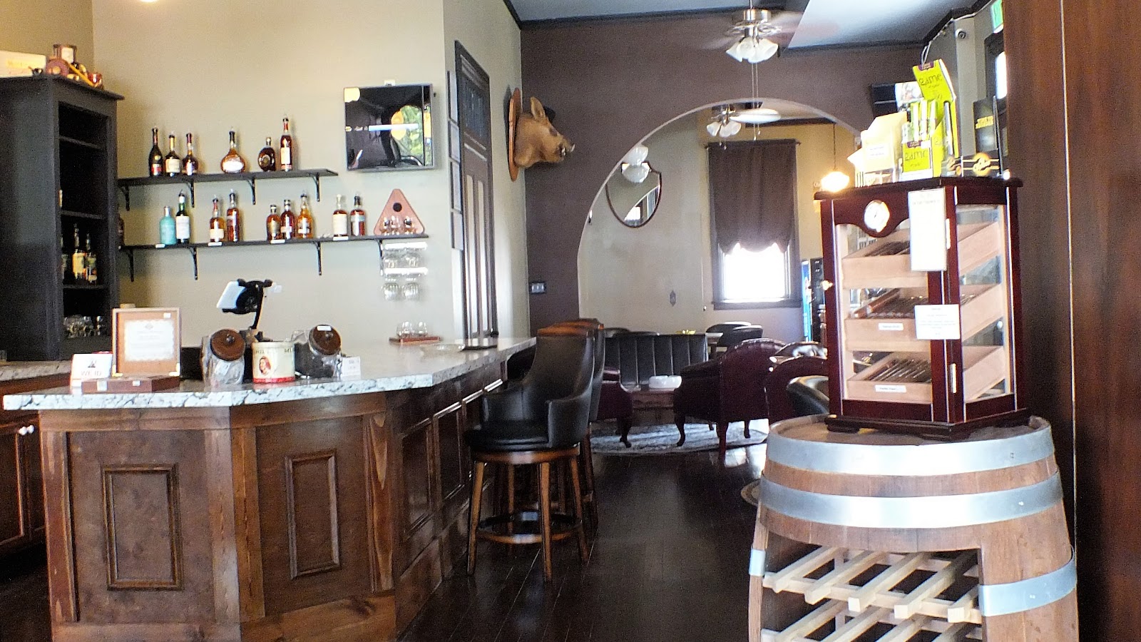 HogsHead Cigars & Fine Tobaccos photo 8