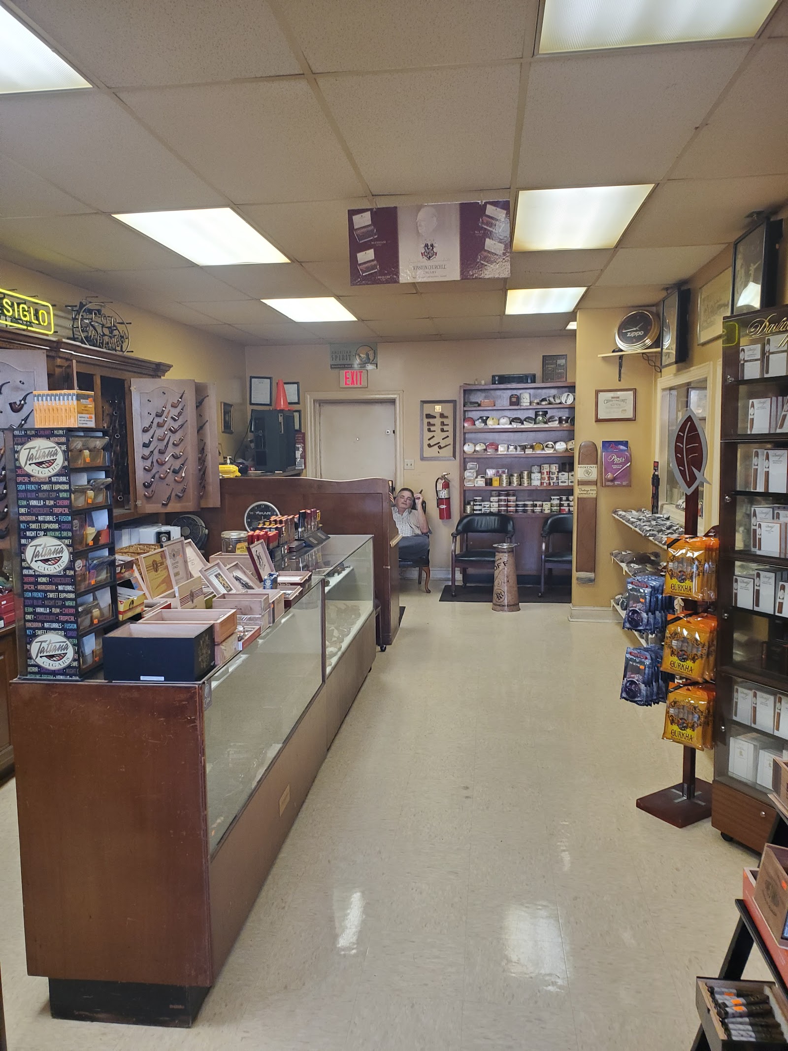 Humidor Pipe Shop, Inc. photo 9