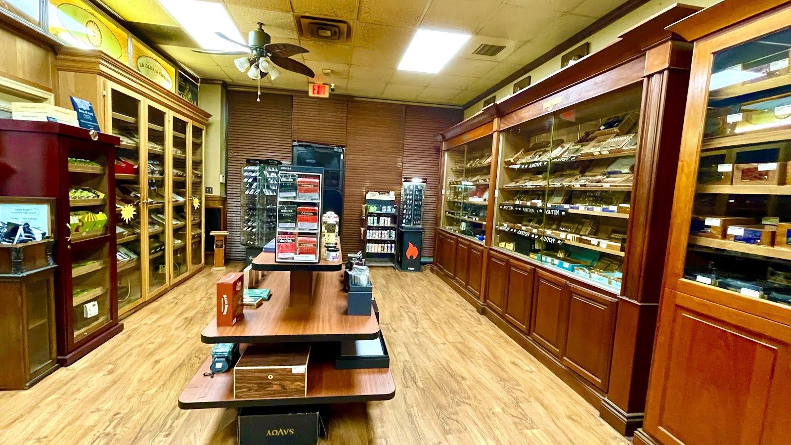 Jackson Cigar Inc dba Havana Smoke Shoppe photo 3