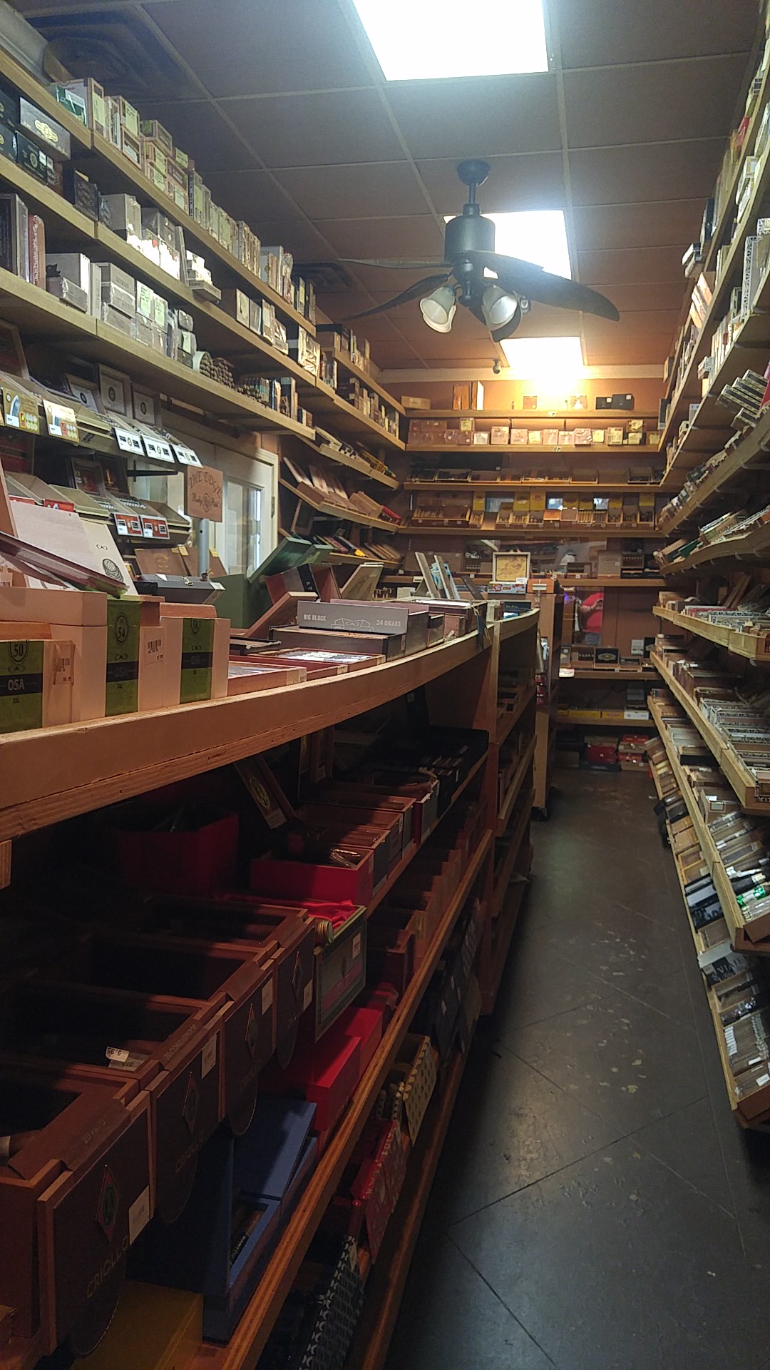 Jackson Cigar Inc dba Havana Smoke Shoppe photo 7