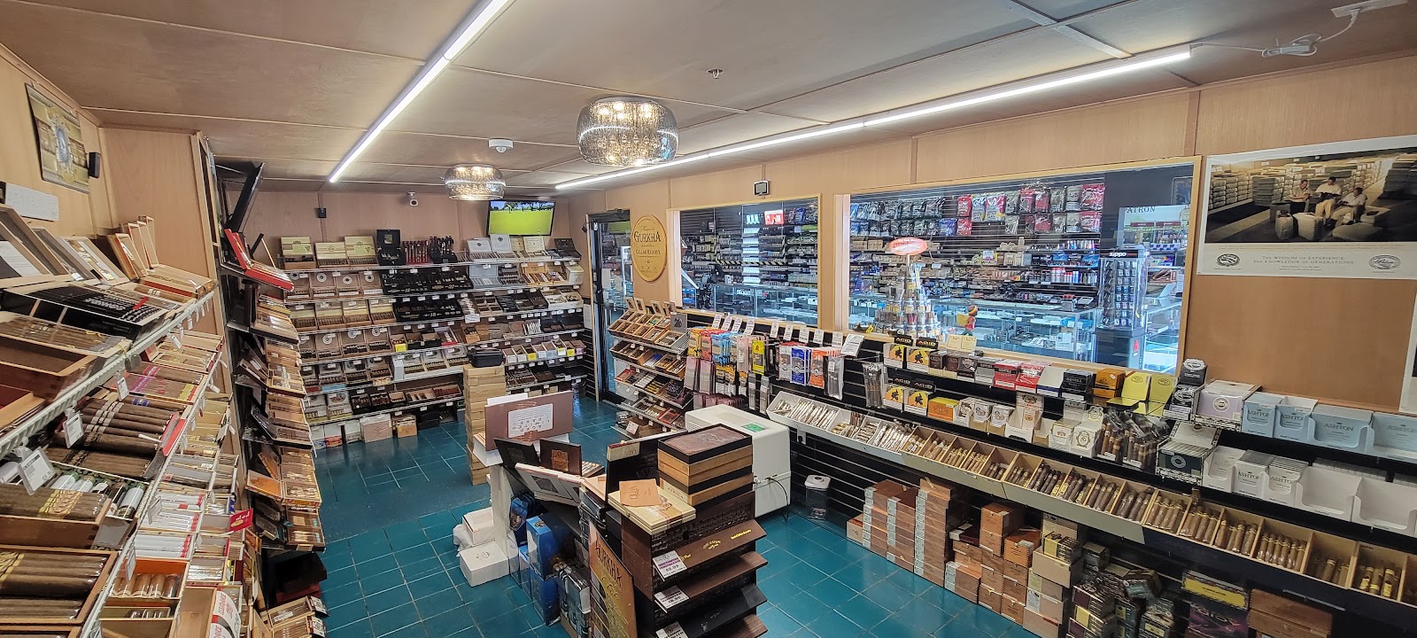 Jay's Smoke Shop photo 8