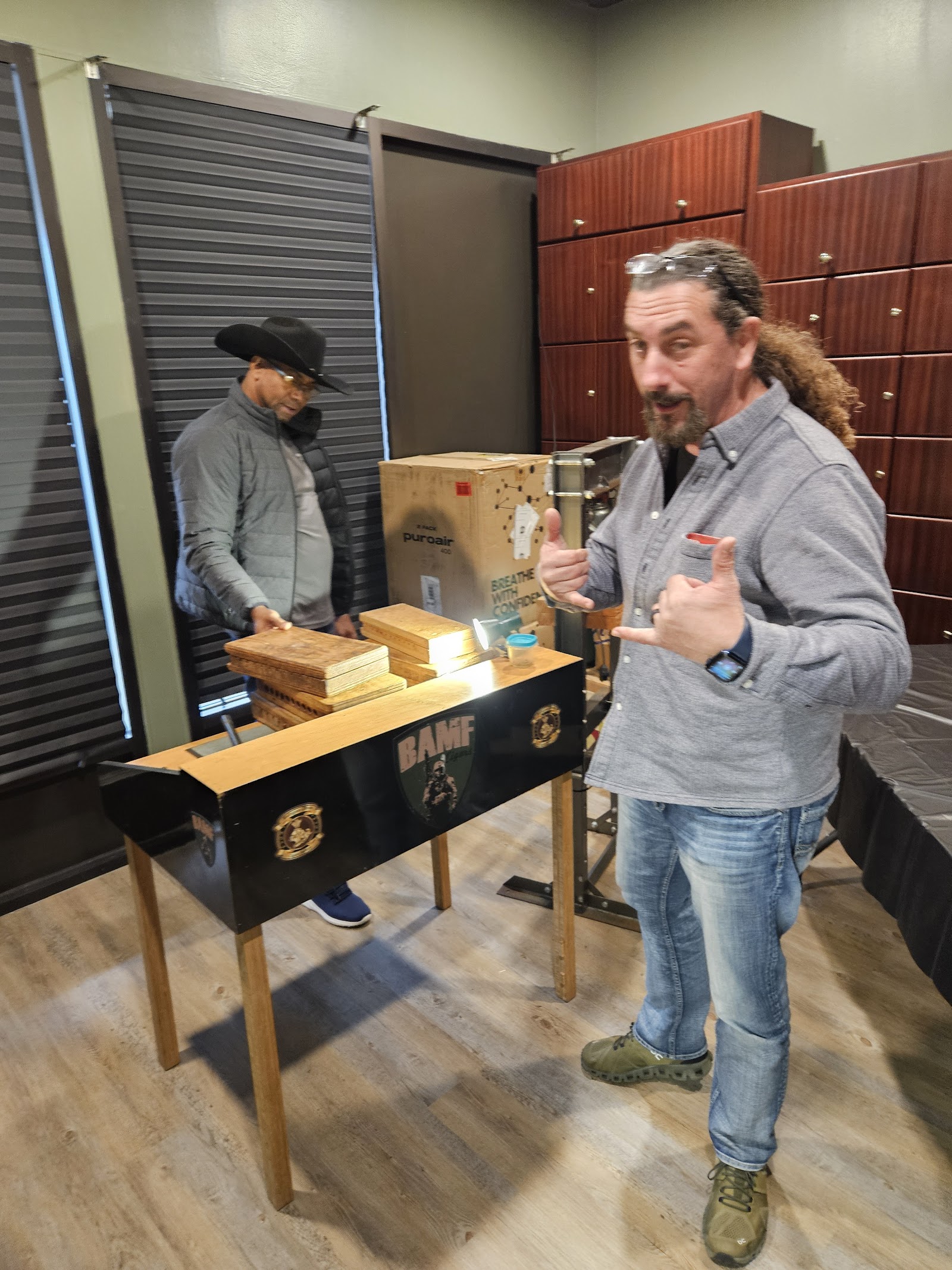 J&B Cigar Club Inc. photo 10