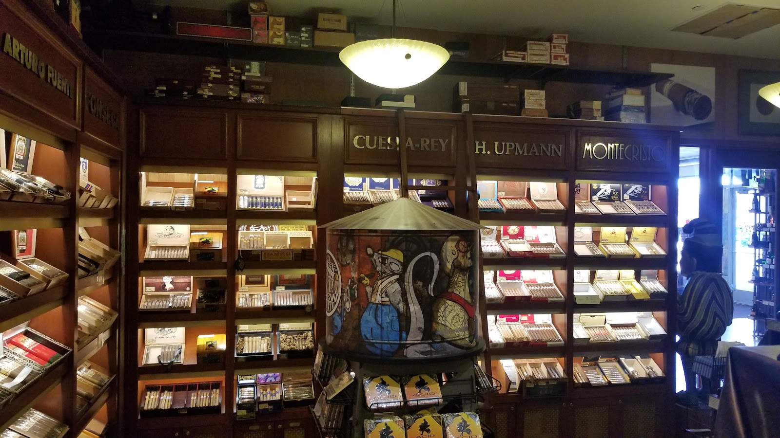 Jerri's Tobacco Shop & Fine Wines photo 4