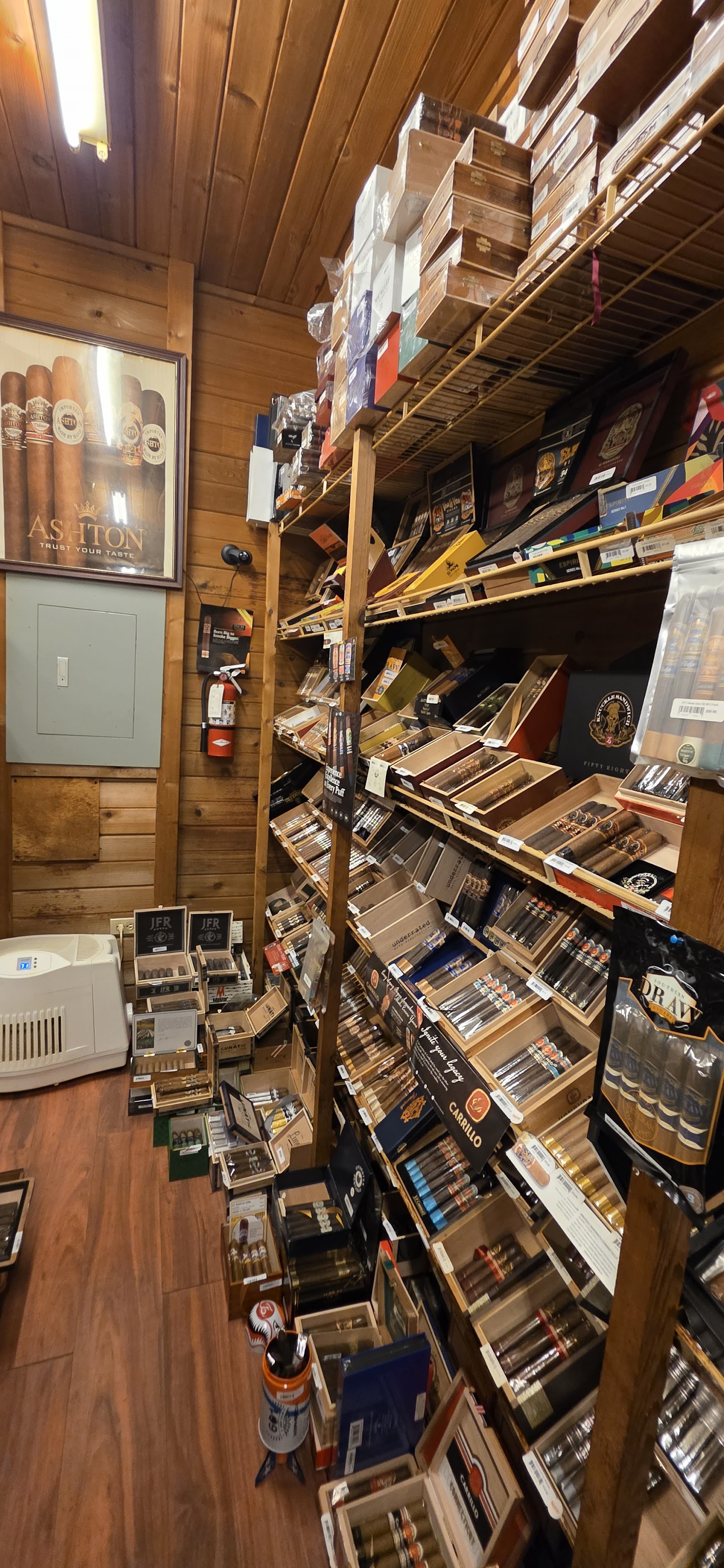 Jerry's Cigar Shop photo 9