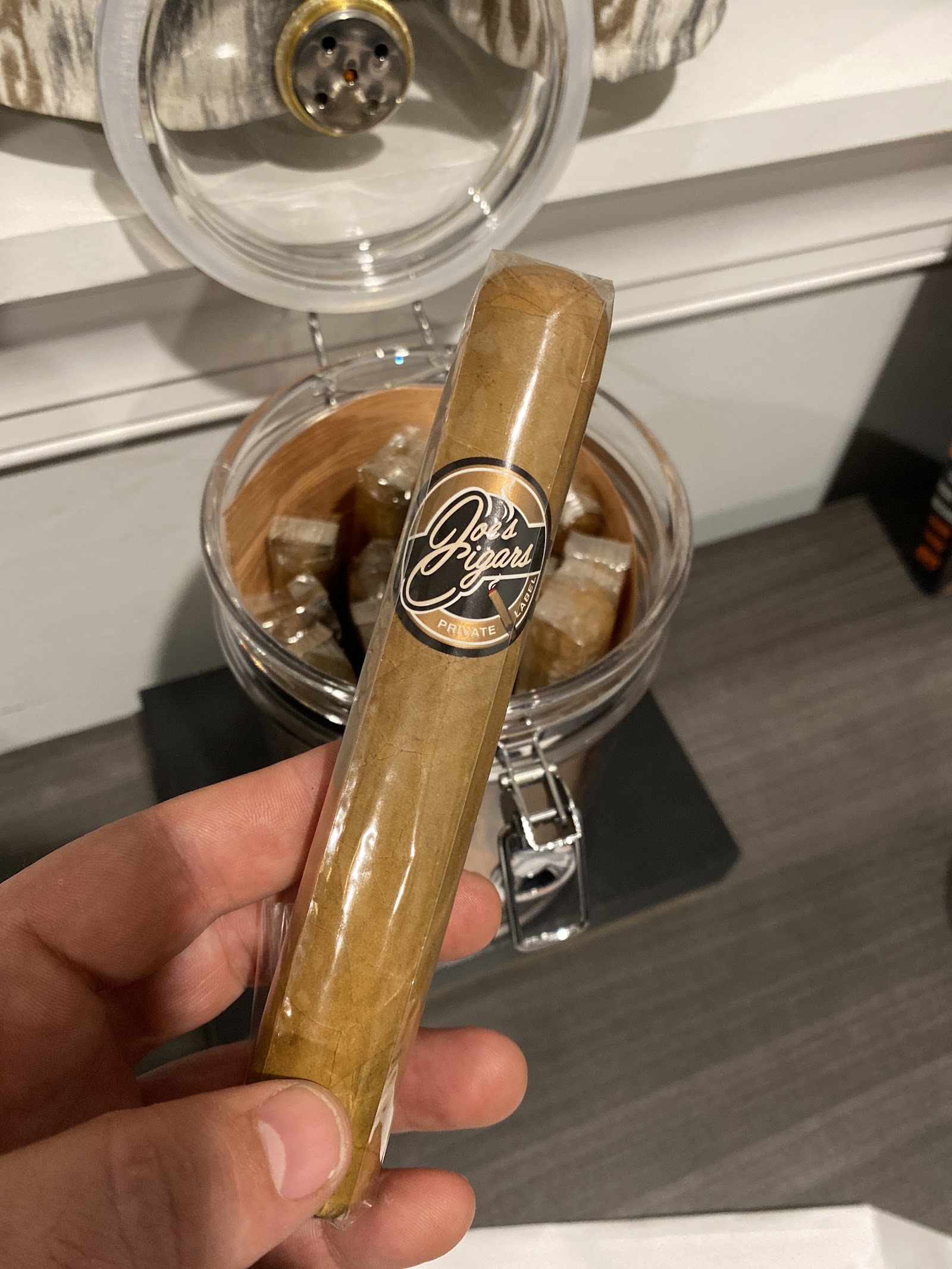 Joe's Cigars & Social Club photo 6
