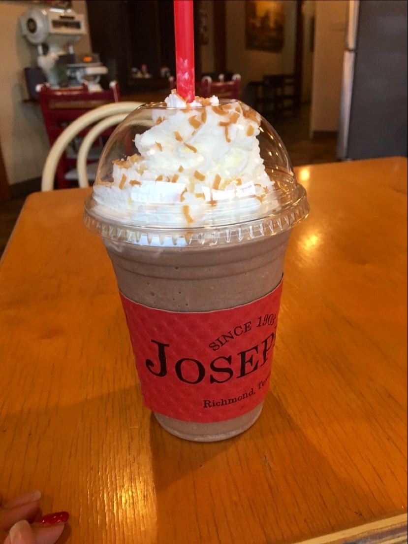Joseph's photo 8