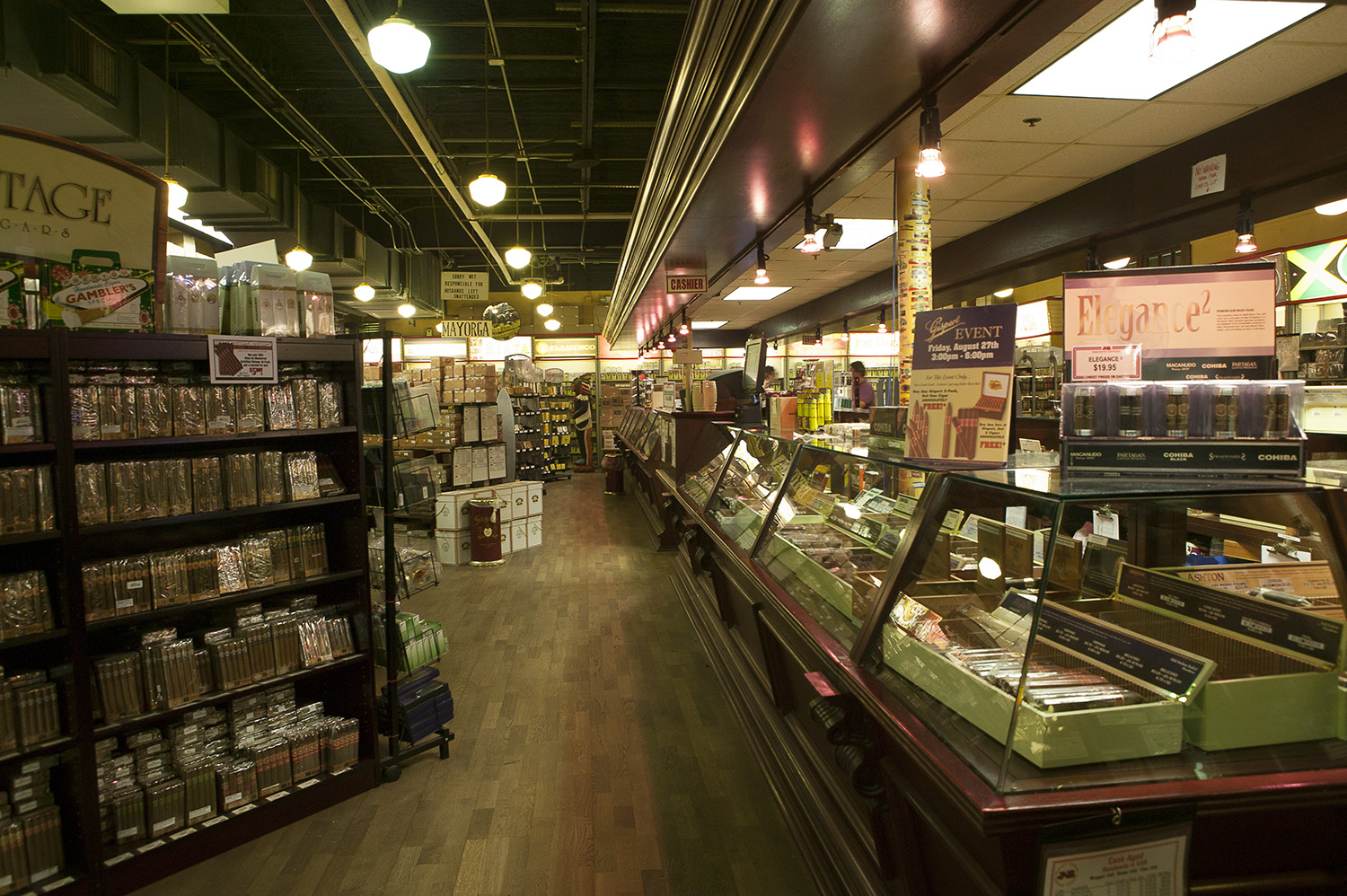 JR Cigar Outlet - Burlington photo 2