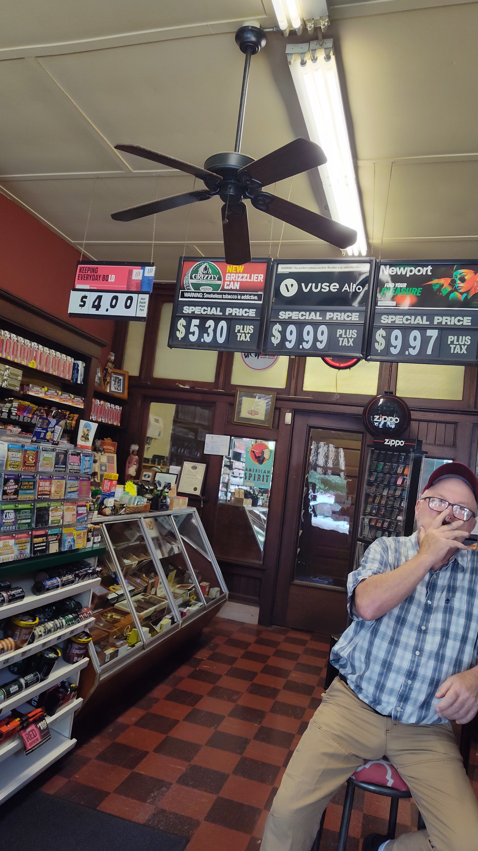 Kaiser's Tobacco Store photo 8